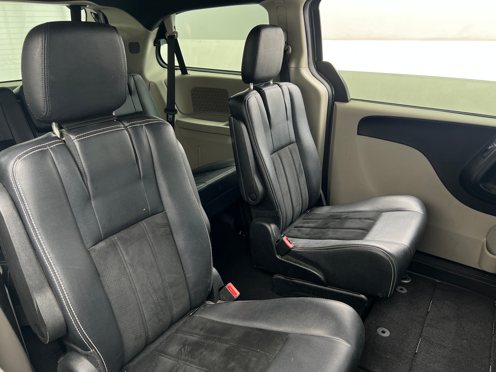 Thumbnail: 2018 Dodge Grand Caravan - 5