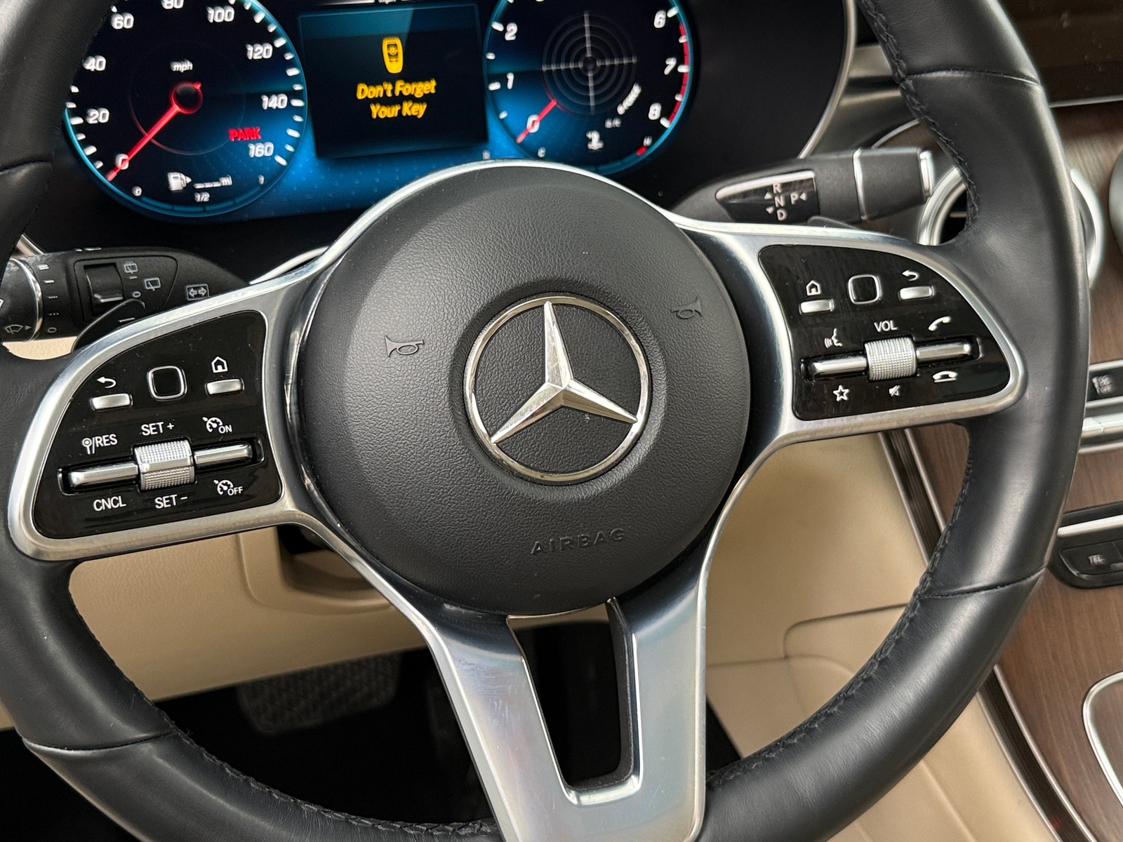 Thumbnail: 2022 Mercedes-Benz GLC - 4