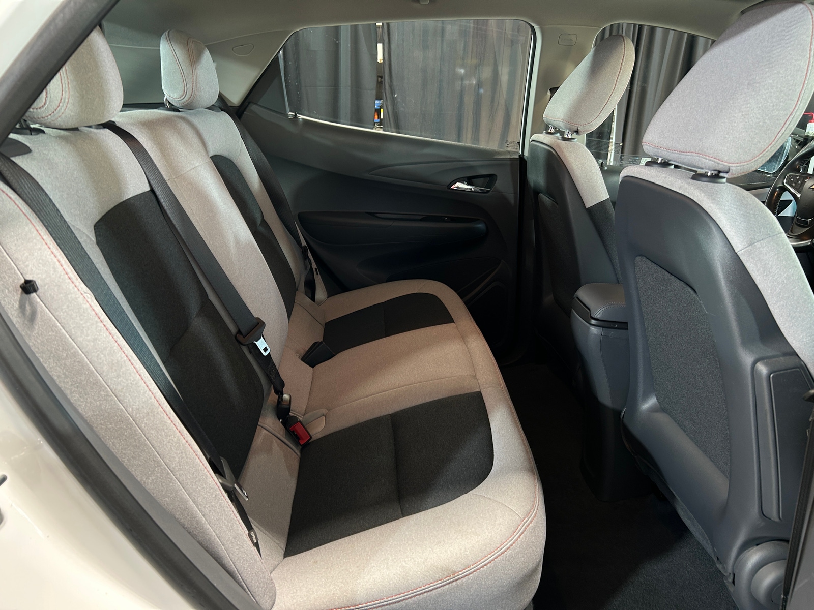 Thumbnail: 2021 Chevrolet Bolt EV - 6