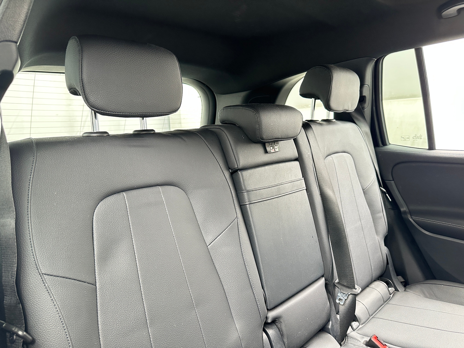 Thumbnail: 2023 Mercedes-Benz GLB - 5