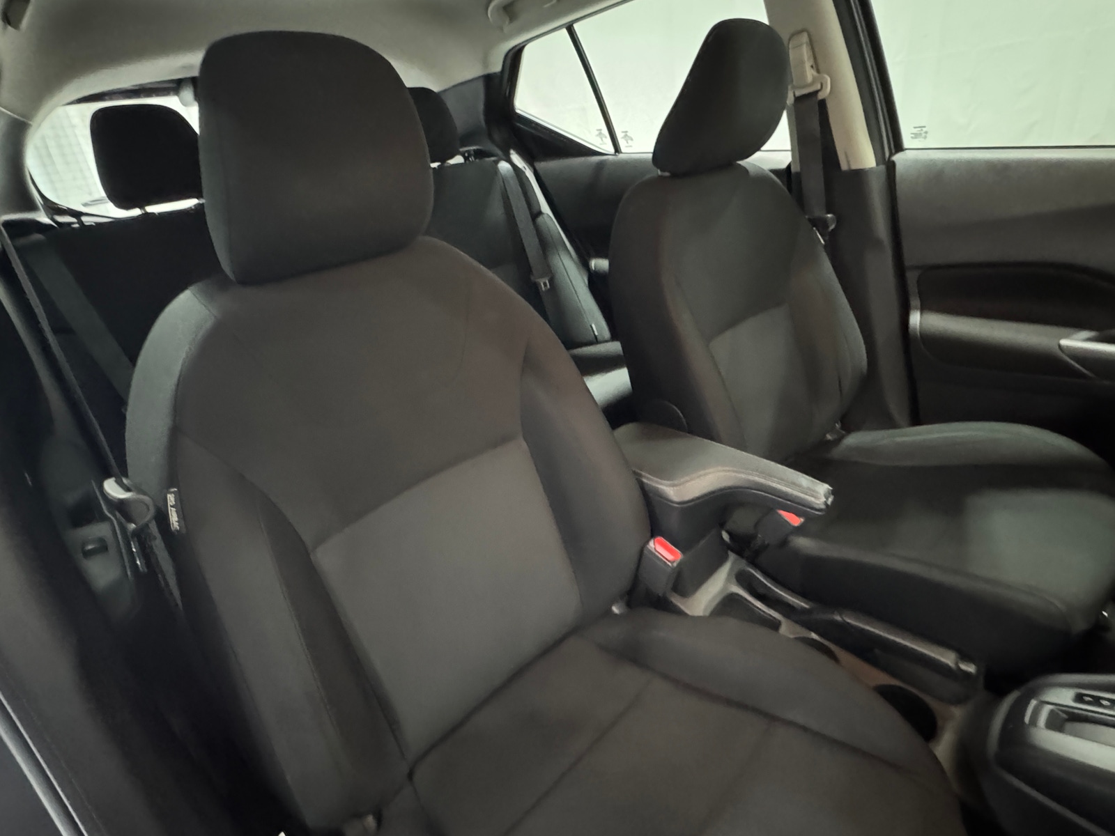 Thumbnail: 2023 Nissan Kicks - 2