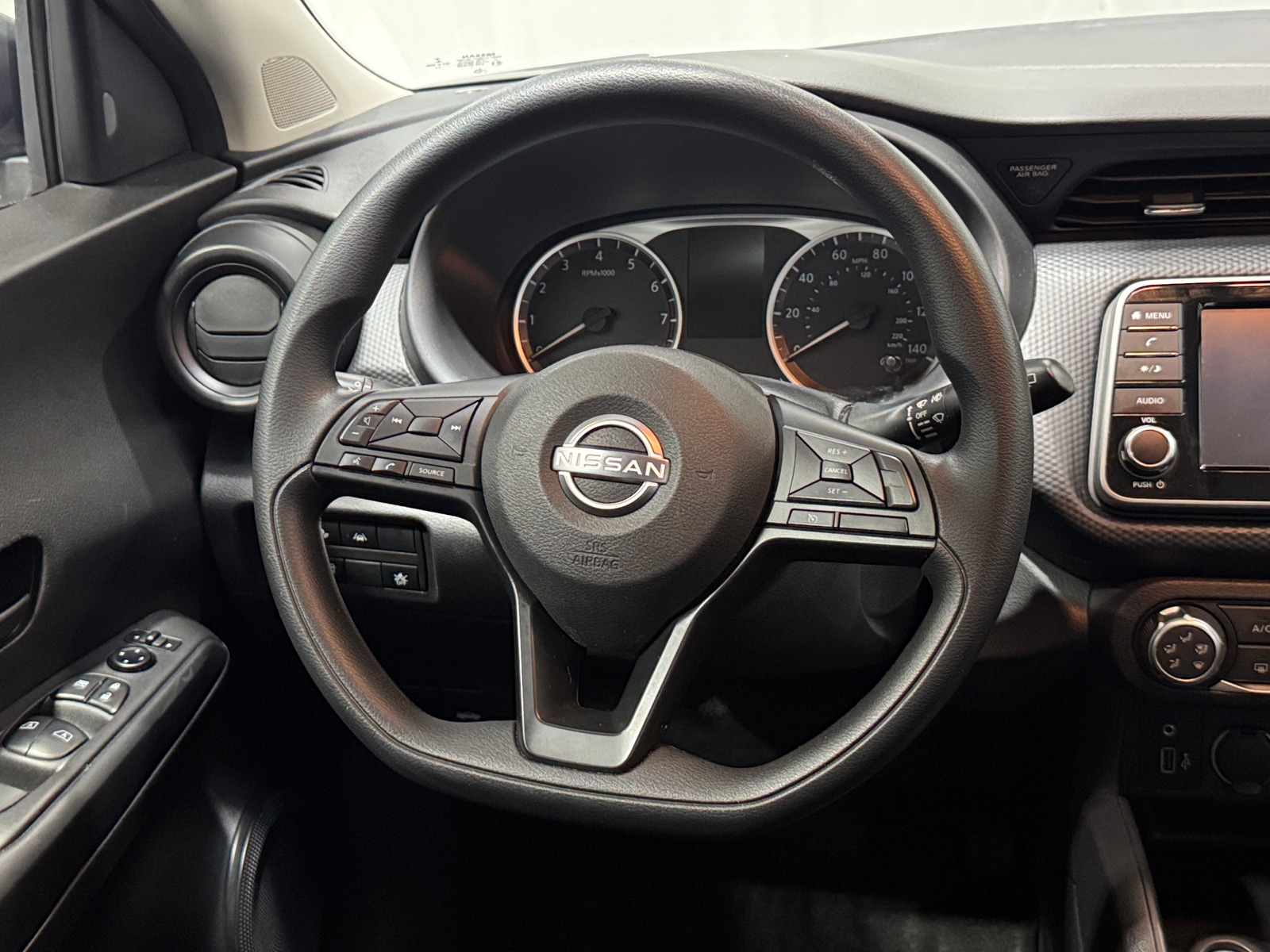 Thumbnail: 2023 Nissan Kicks - 5