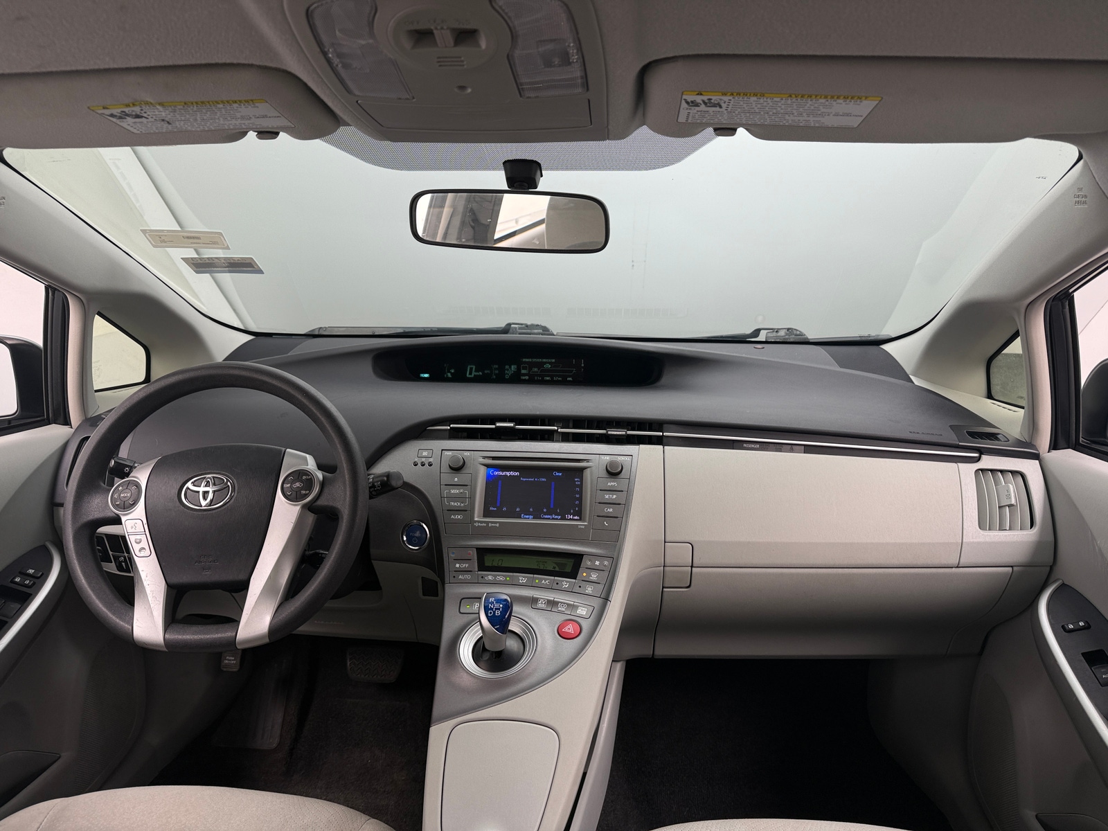 Thumbnail: 2015 Toyota Prius - 3