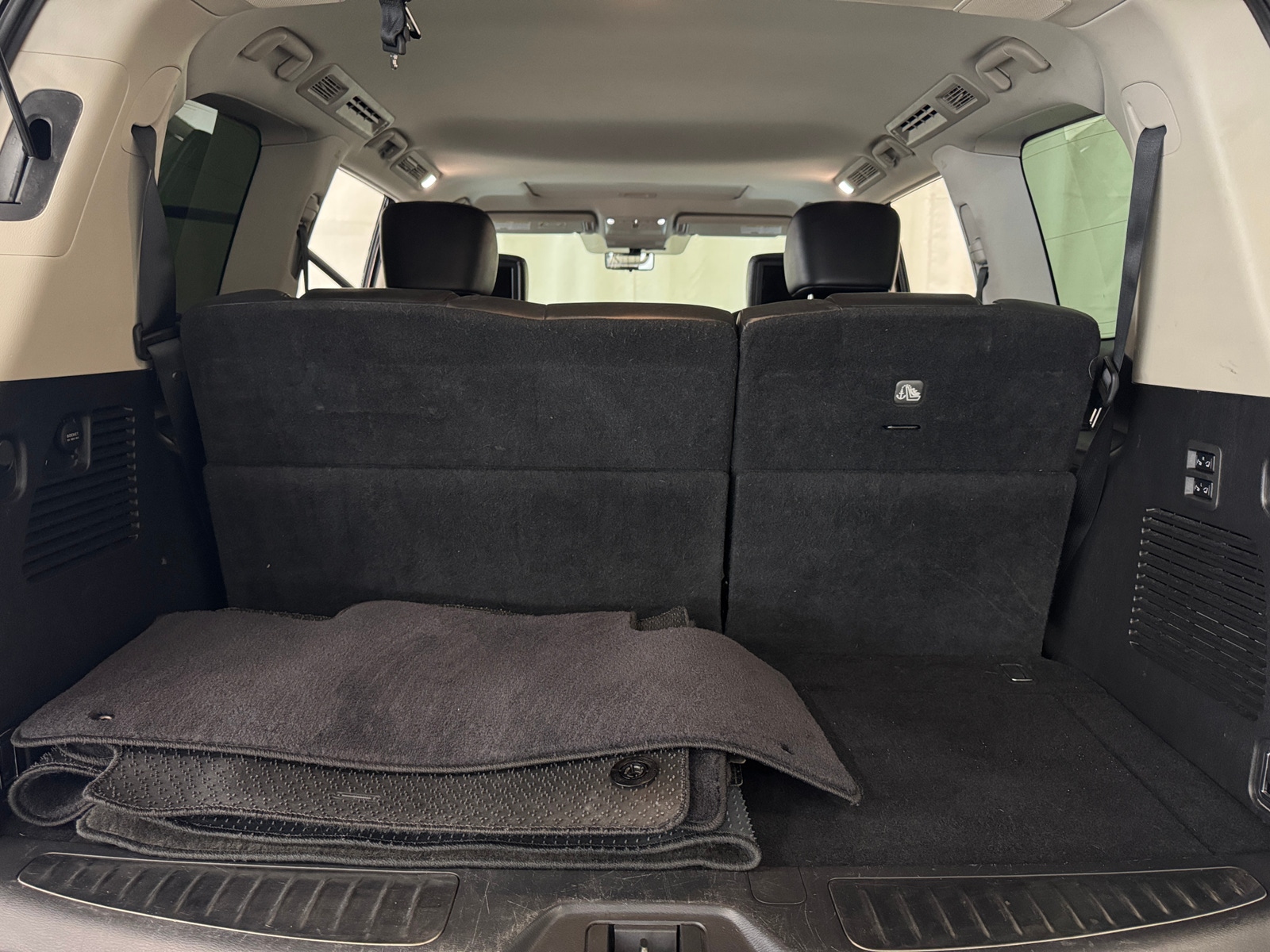 Thumbnail: 2019 INFINITI QX80 - 6