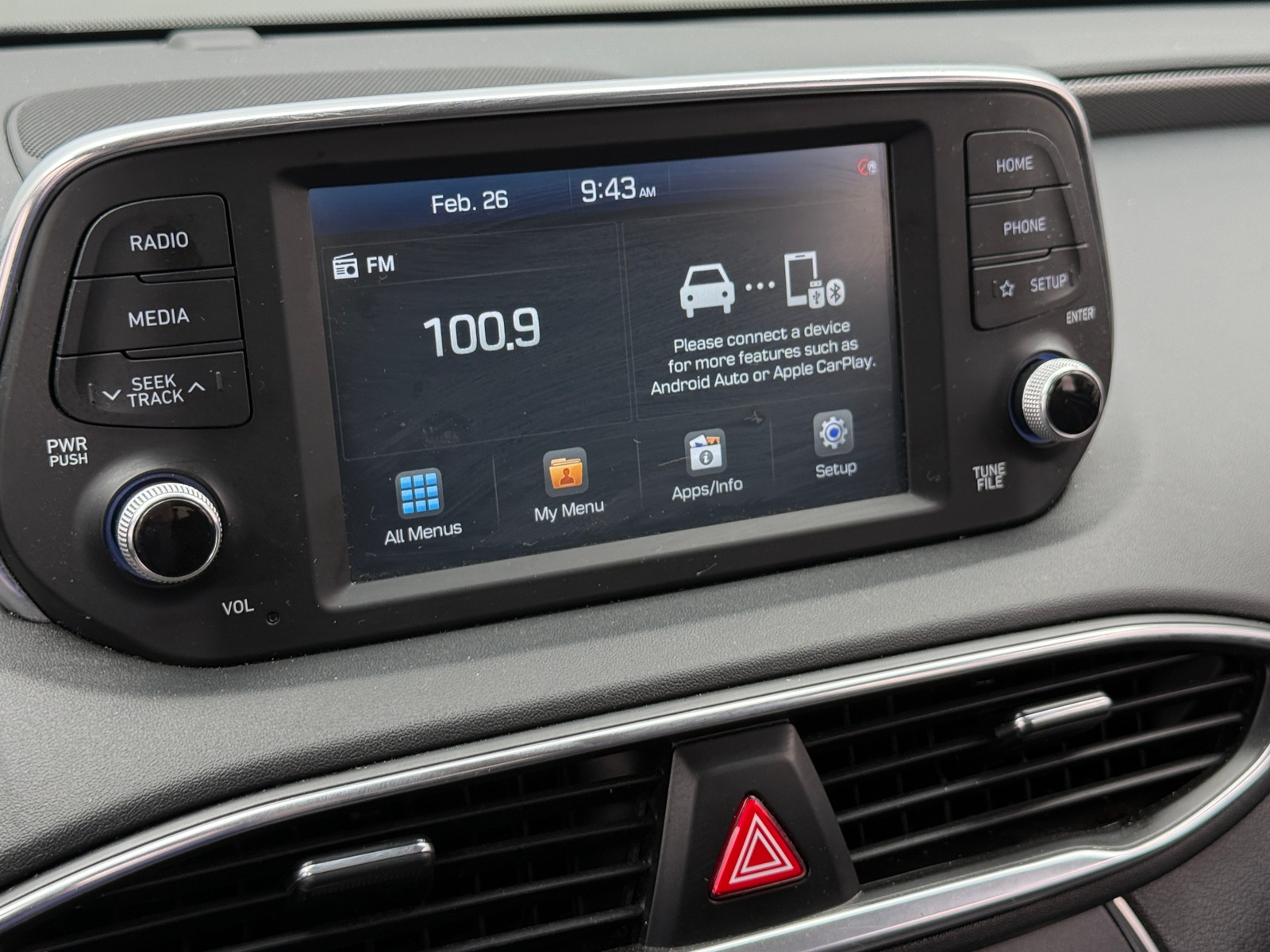 Thumbnail: 2020 Hyundai Santa Fe - 4