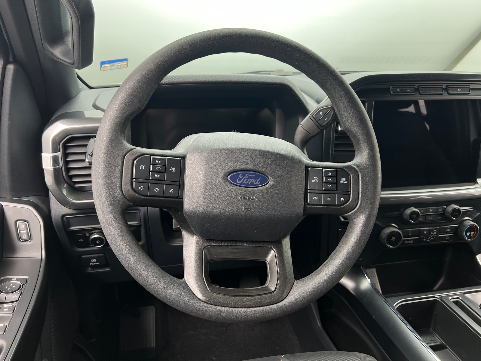 Thumbnail: 2024 Ford Econoline - 5