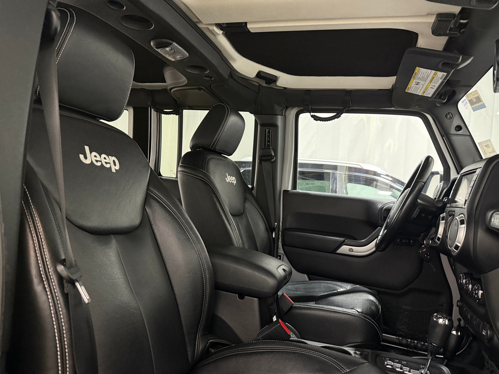 Thumbnail: 2015 Jeep Wrangler - 2