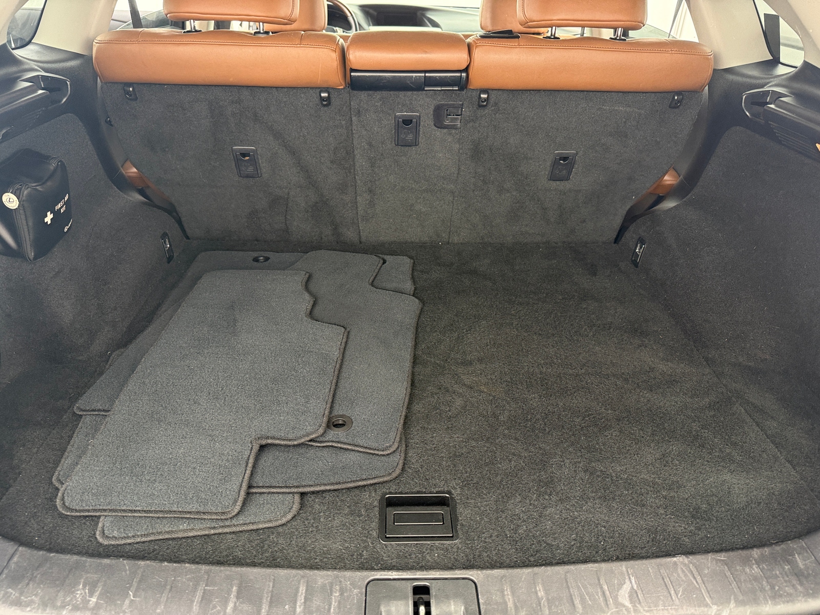 Thumbnail: 2013 Lexus RX - 6