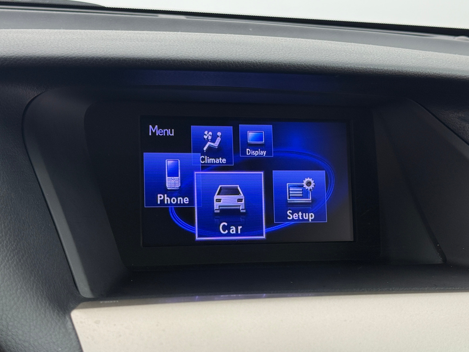 Thumbnail: 2013 Lexus RX - 3