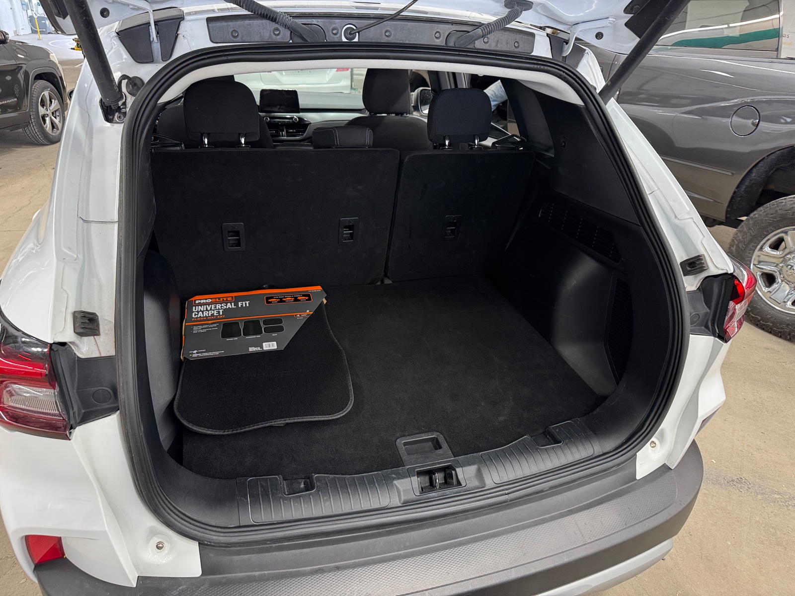 Thumbnail: 2024 Ford Escape - 7