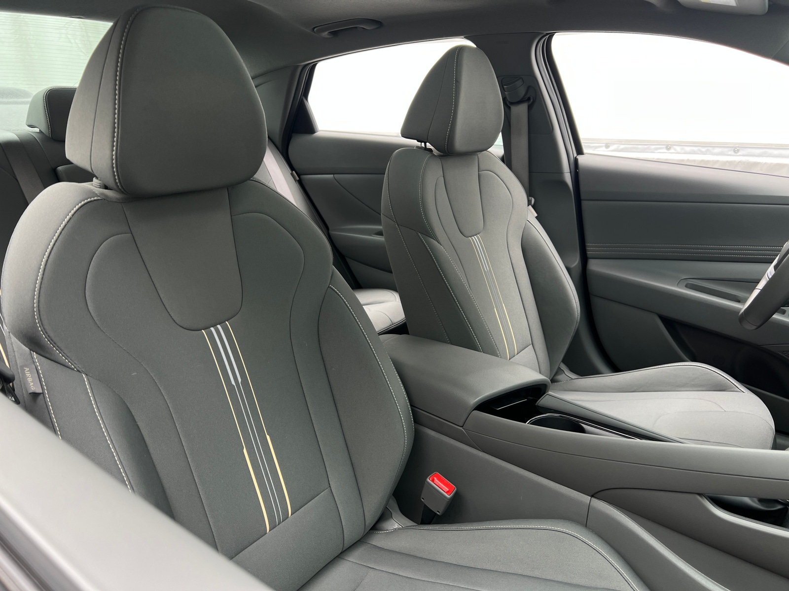 Thumbnail: 2025 Hyundai Elantra - 2