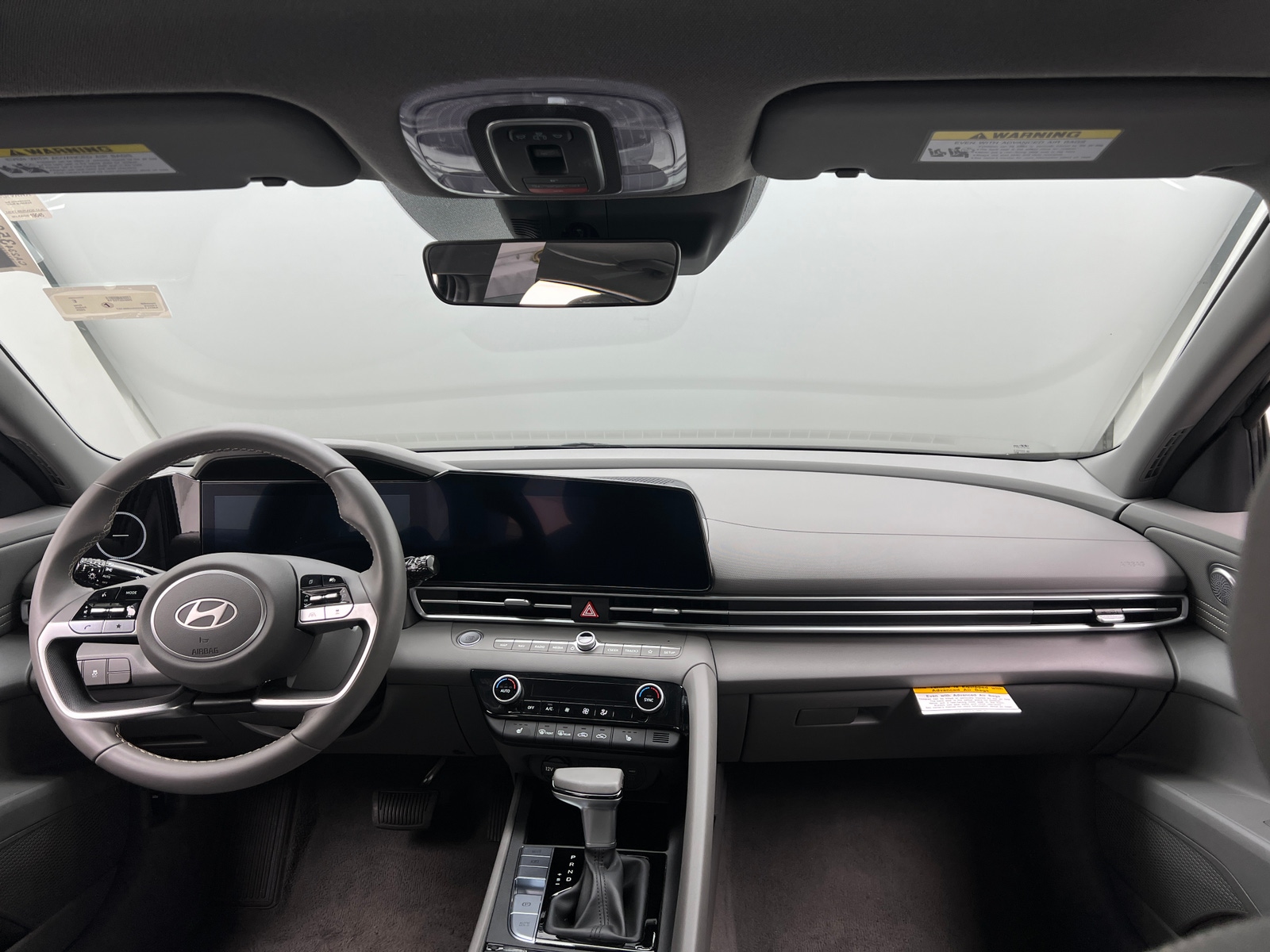 Thumbnail: 2025 Hyundai Elantra - 3