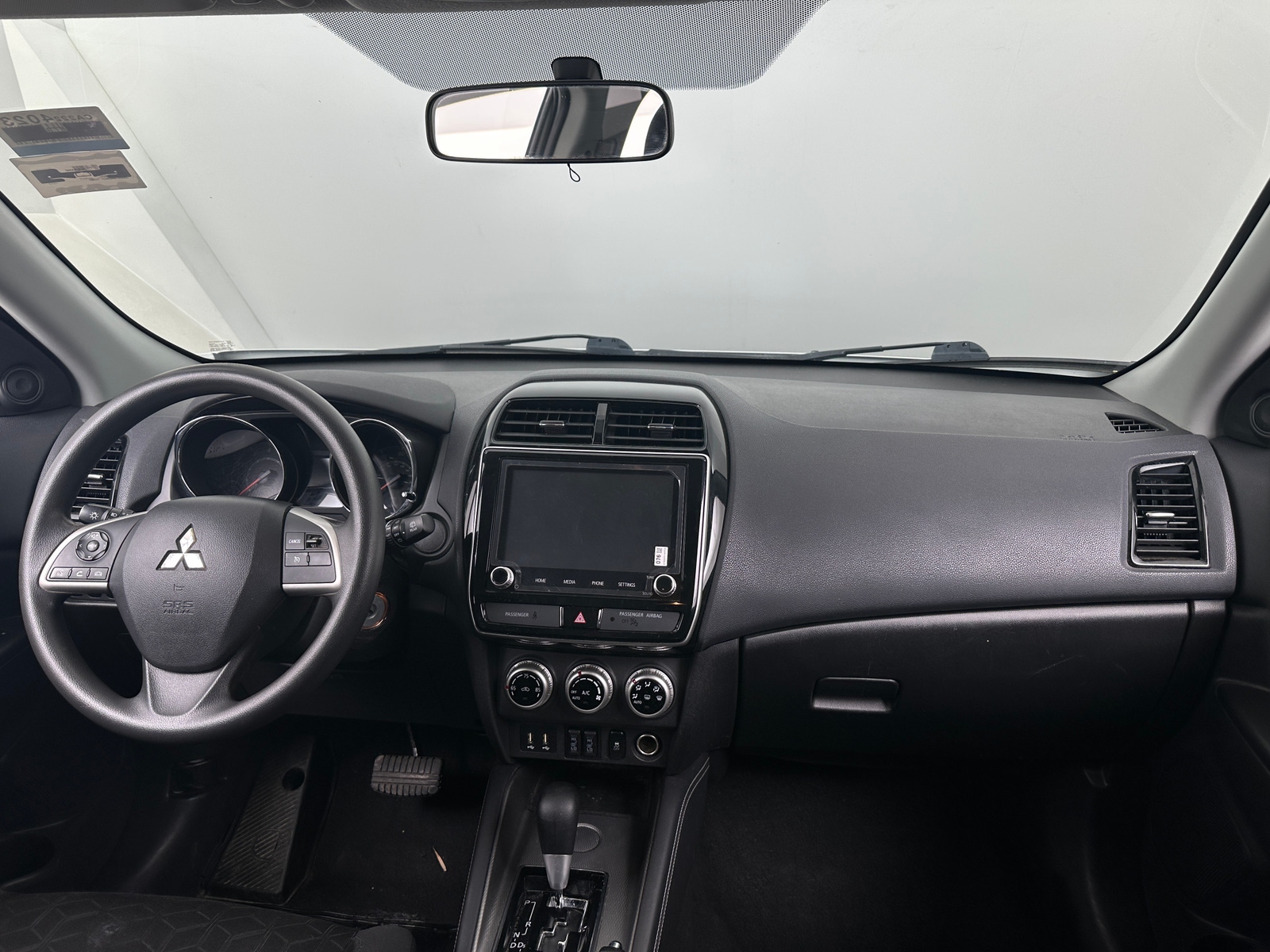 Thumbnail: 2020 Mitsubishi Outlander Sport - 3