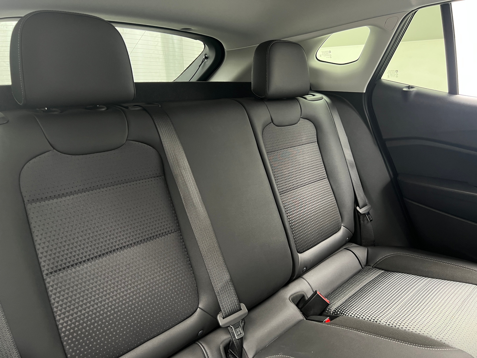 Thumbnail: 2025 Chevrolet Trax - 6