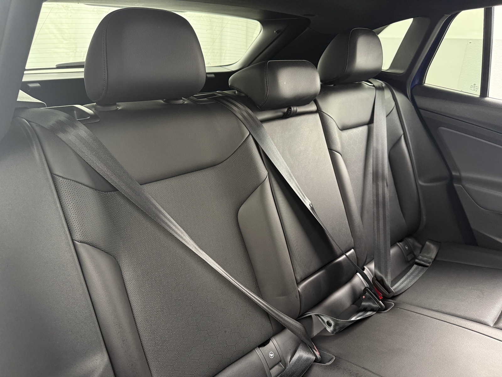 Thumbnail: 2021 Volkswagen ID.4 - 5