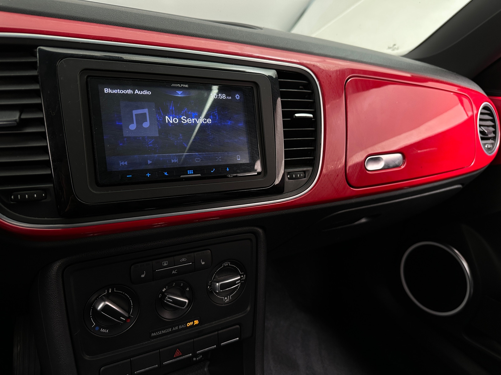 Thumbnail: 2012 Volkswagen Beetle - 3