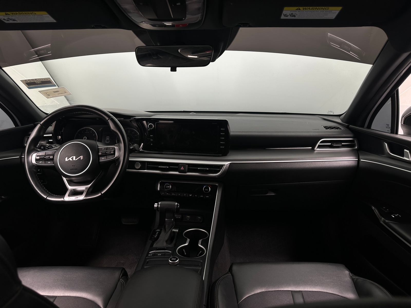 Thumbnail: 2022 Kia K5 - 2