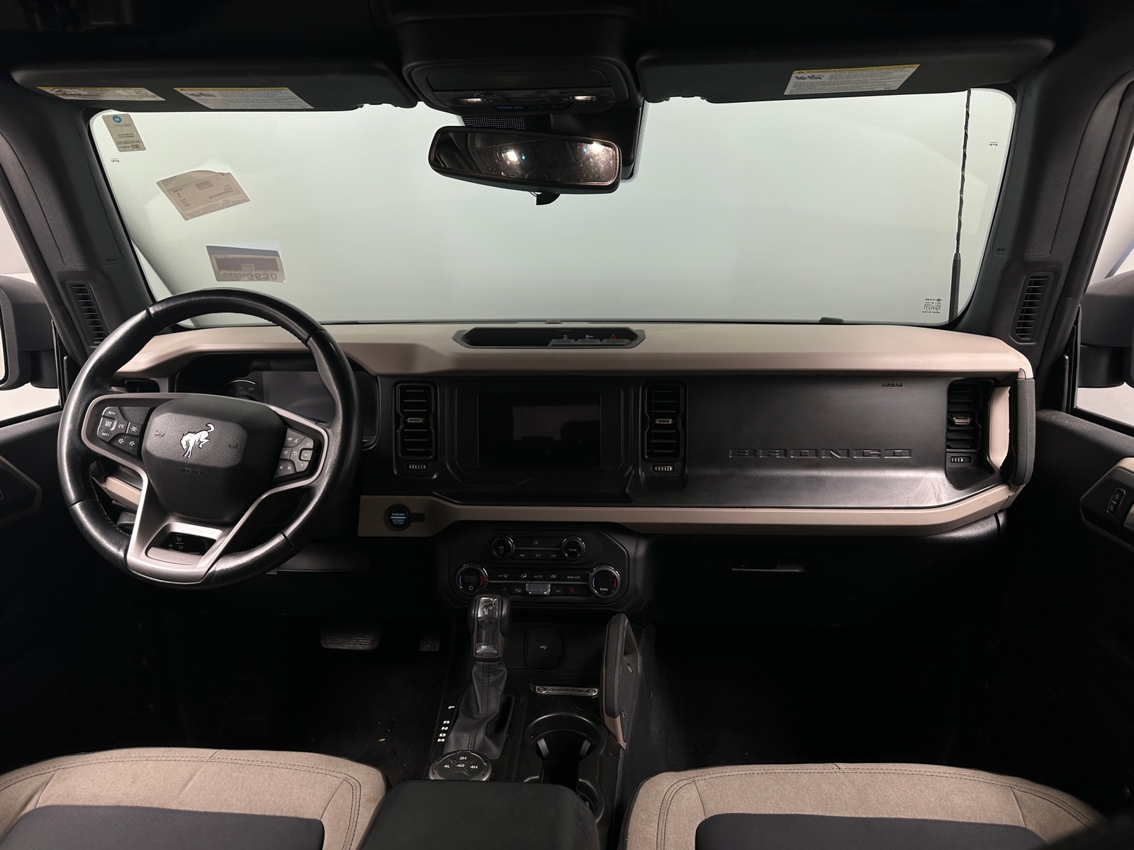 Thumbnail: 2023 Ford Bronco - 3