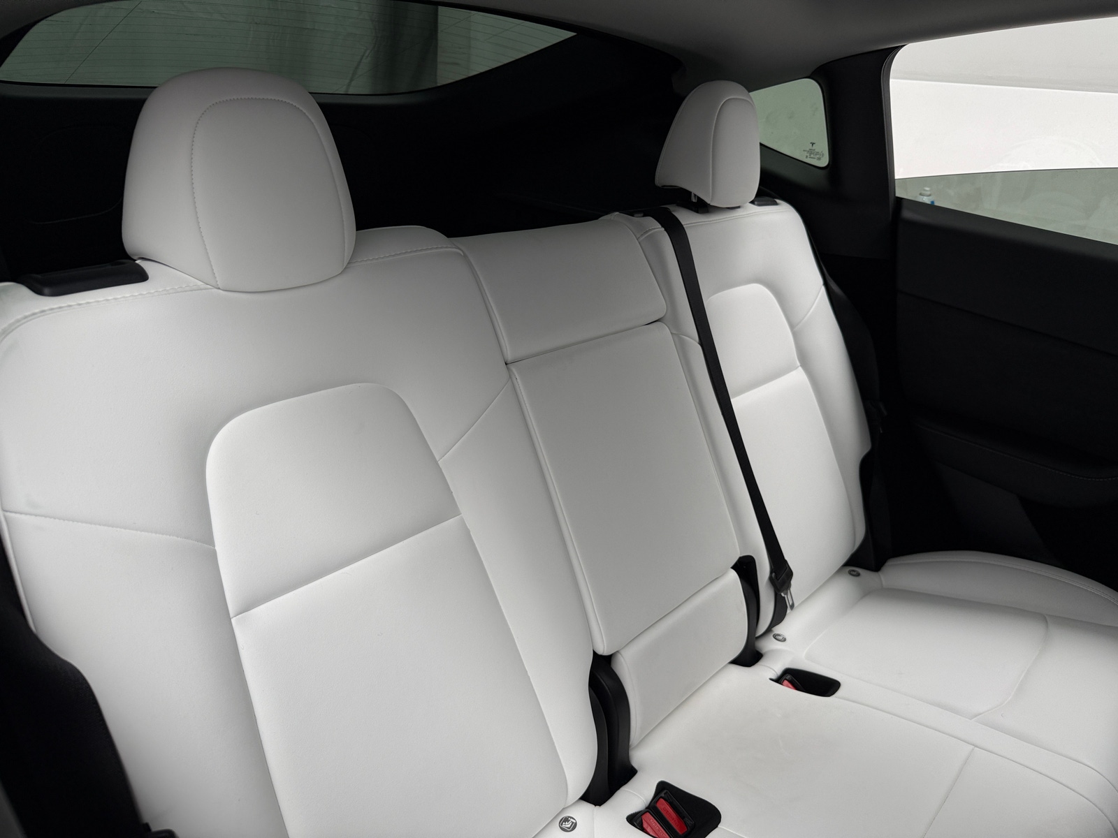 Thumbnail: 2023 Tesla Model Y - 4