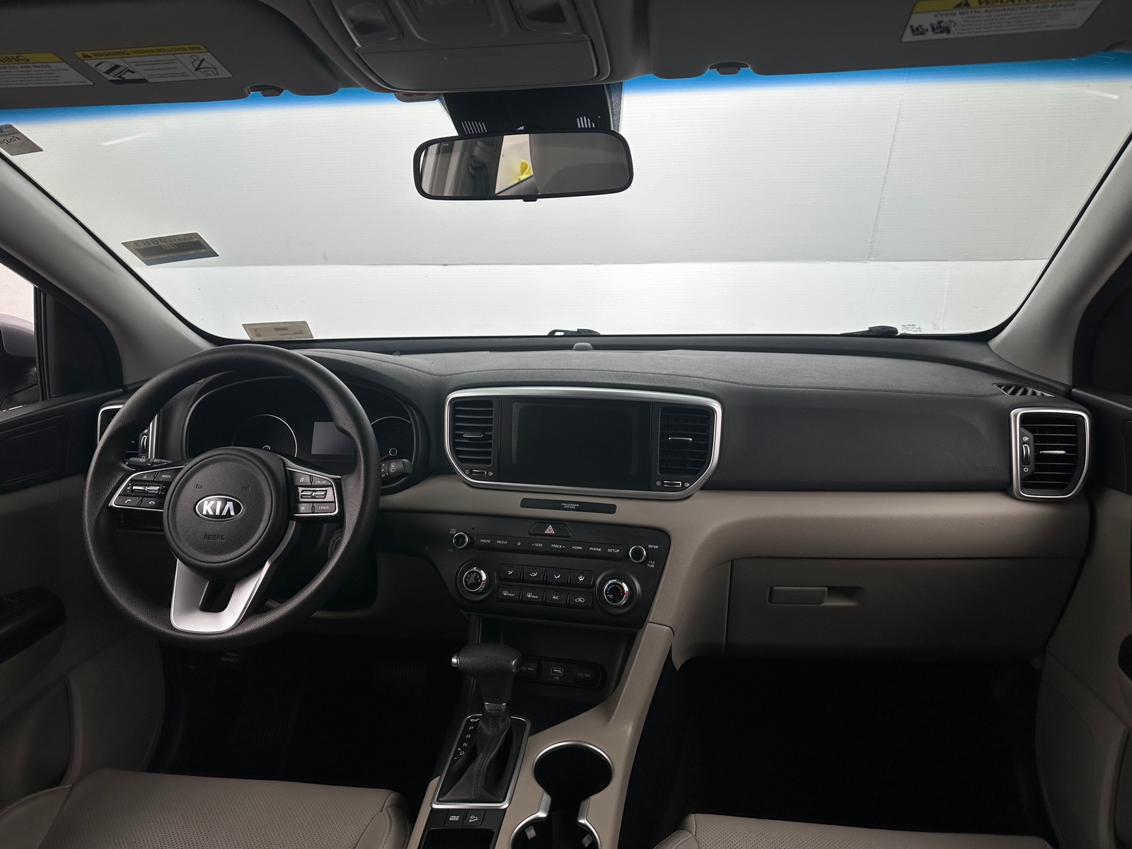 Thumbnail: 2020 Kia Sportage - 3