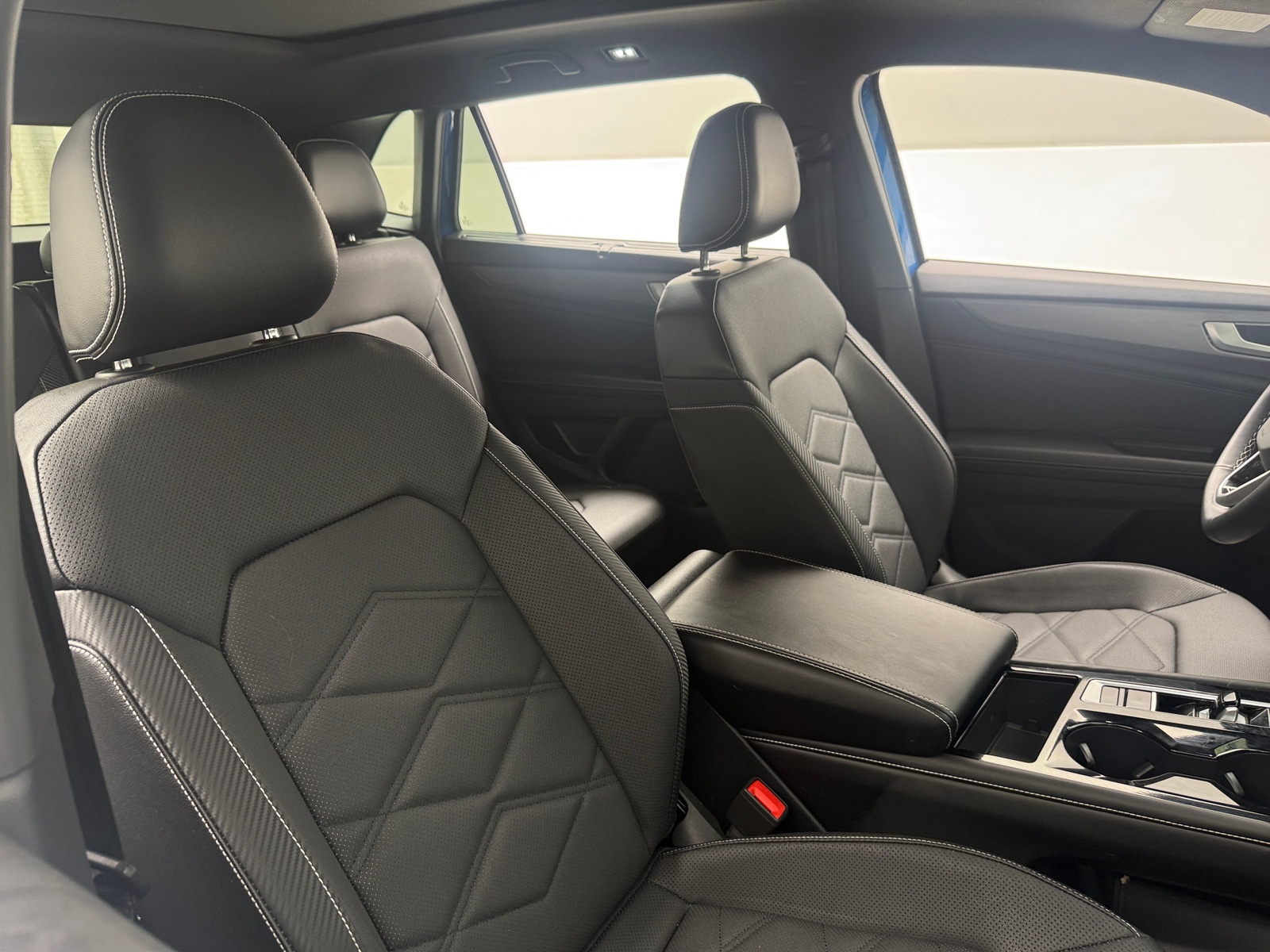 Thumbnail: 2024 Volkswagen Atlas - 2