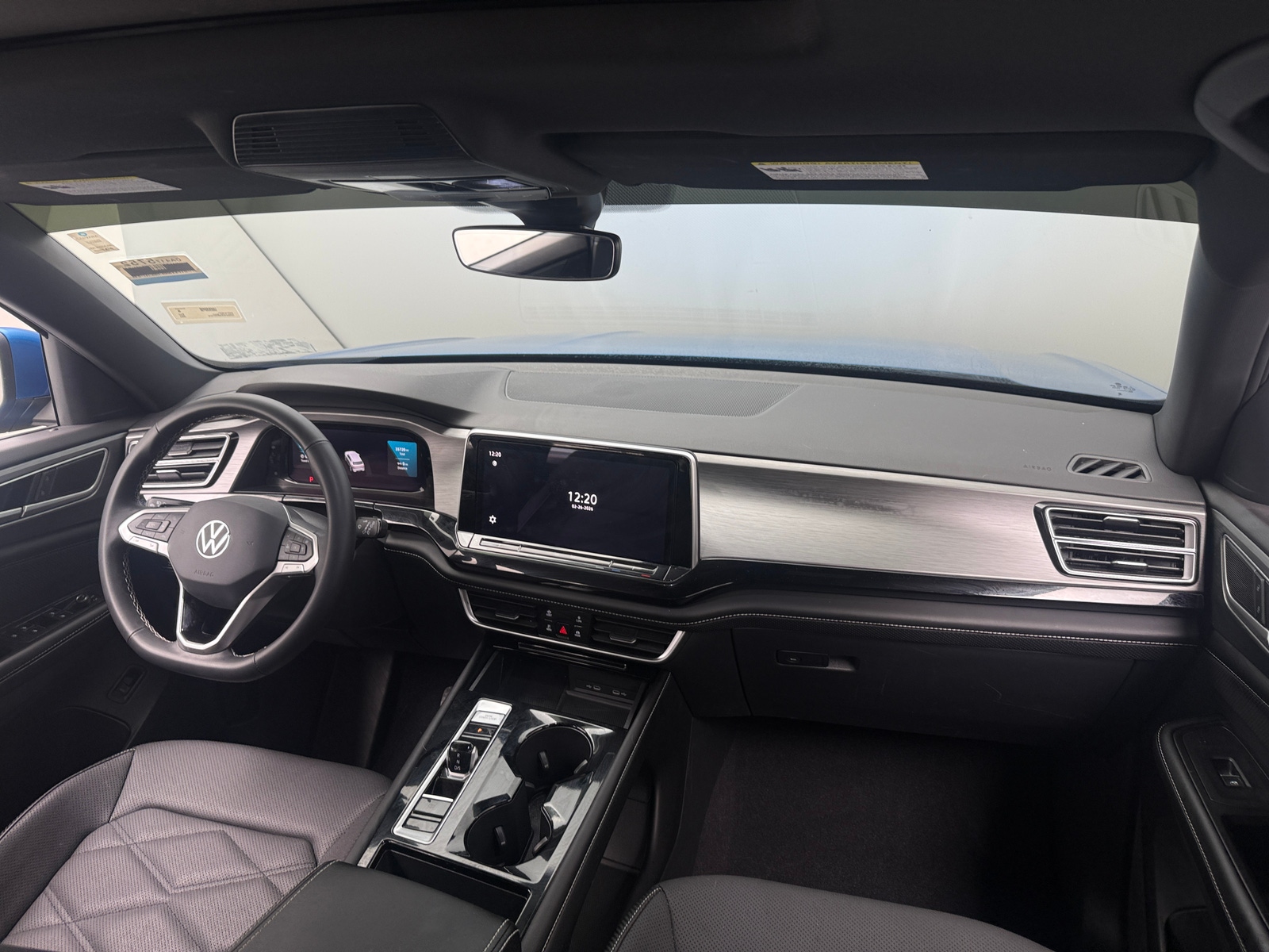 Thumbnail: 2024 Volkswagen Atlas - 3