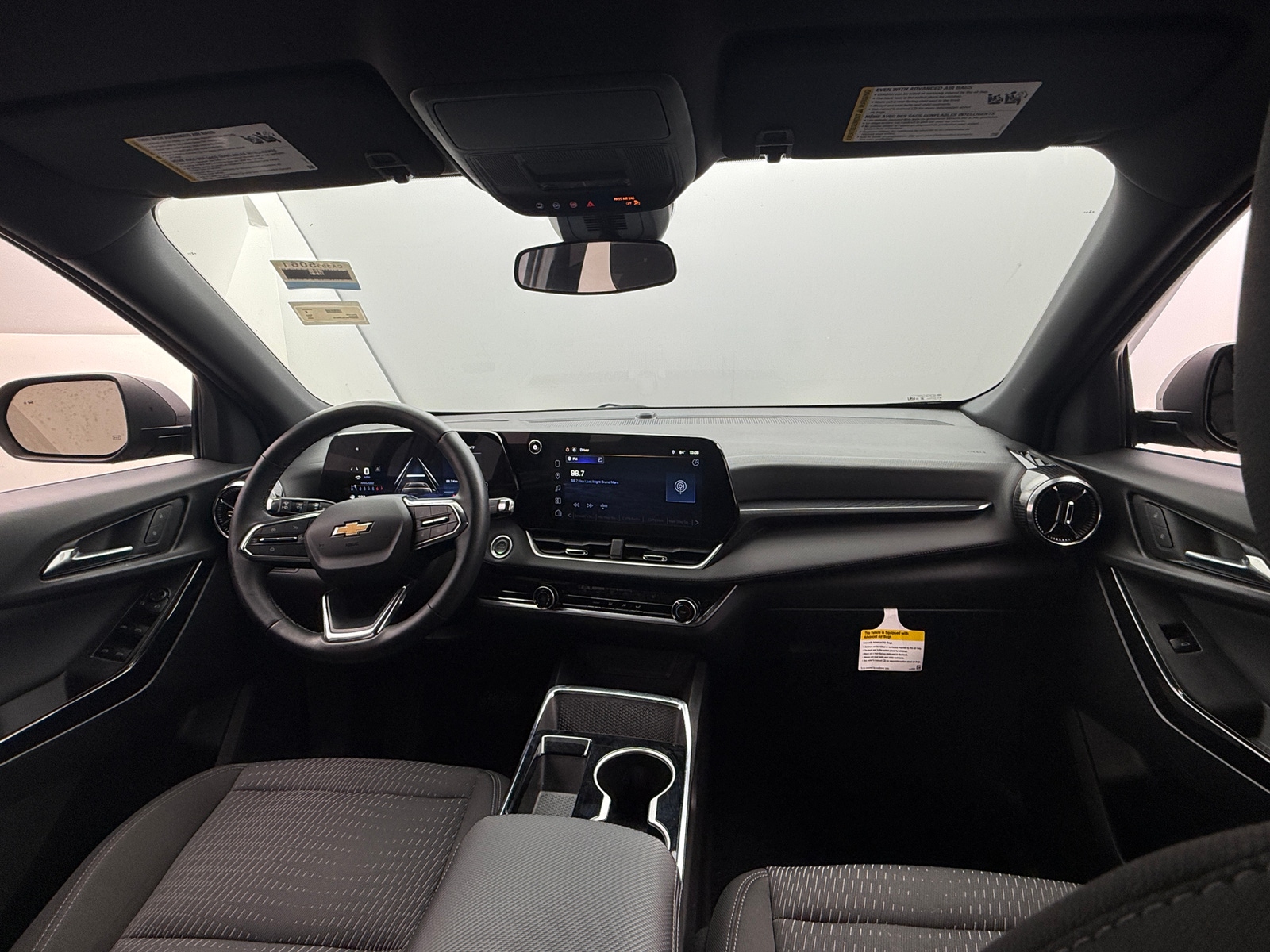 Thumbnail: 2025 Chevrolet Equinox - 3