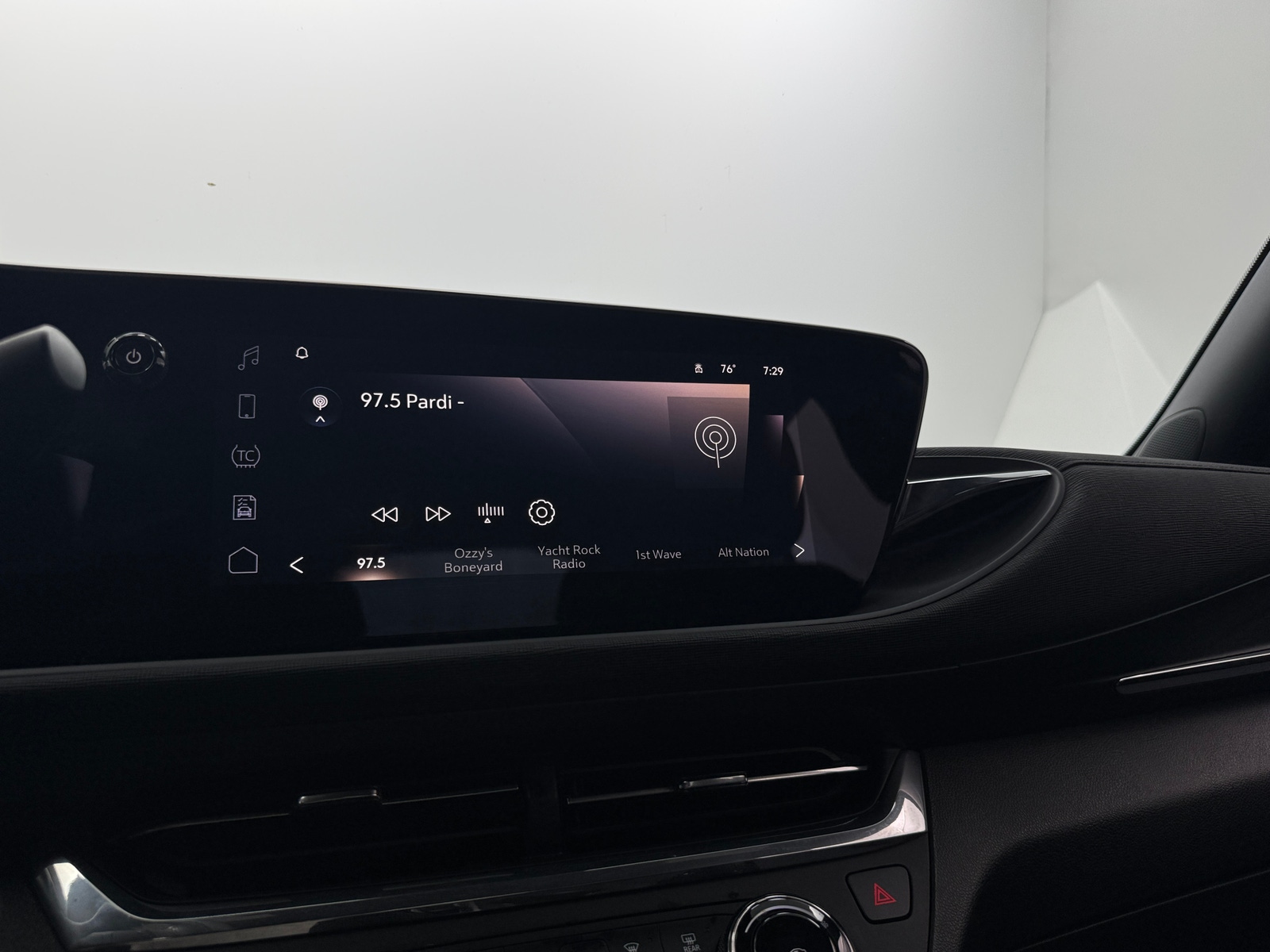 Thumbnail: 2025 Buick Envista - 4