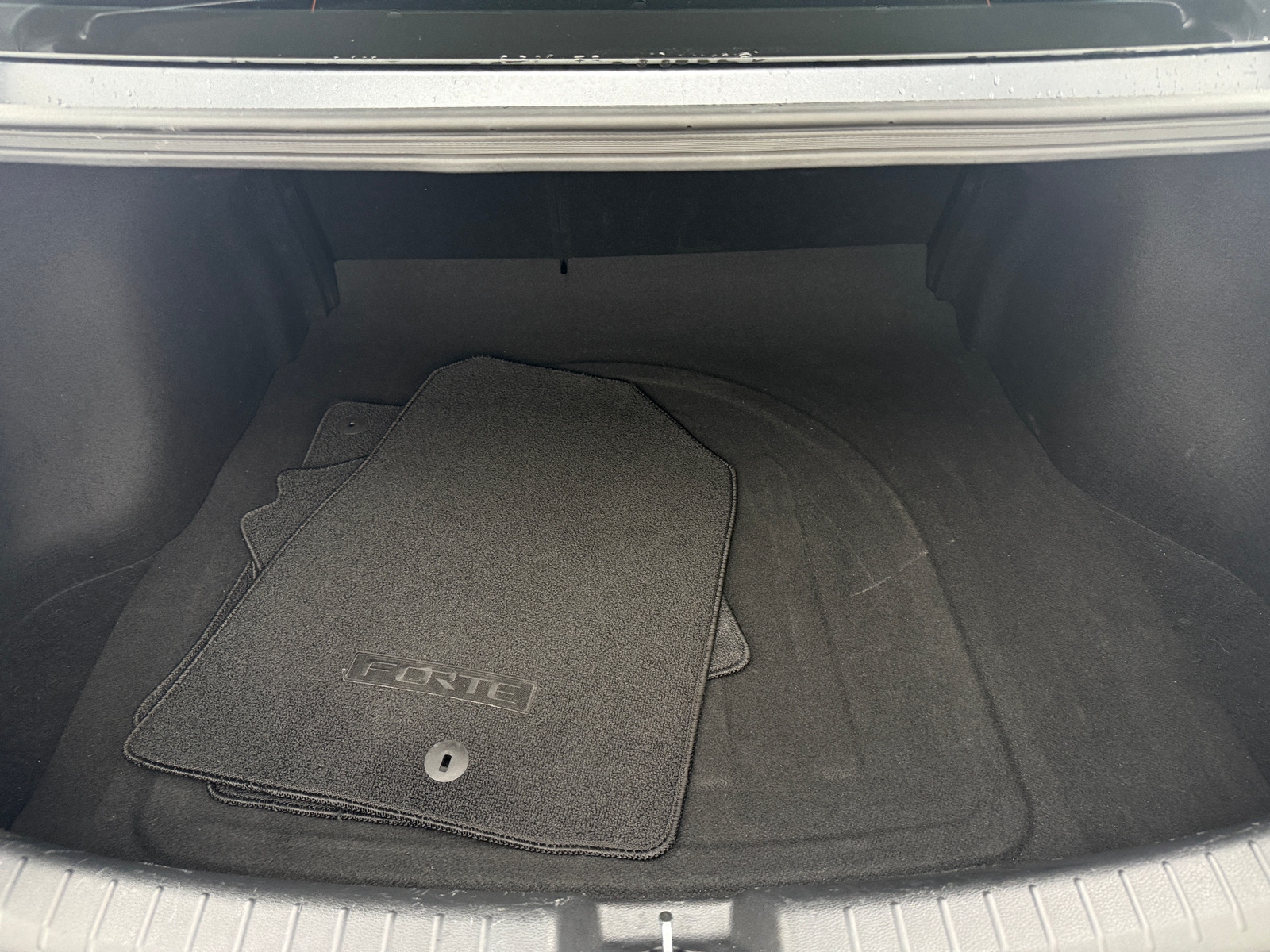 Thumbnail: 2021 Kia Forte - 6