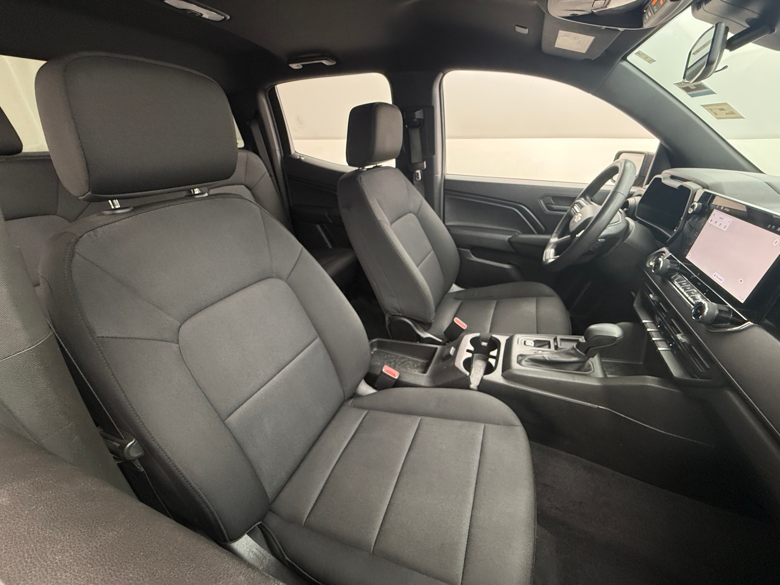 Thumbnail: 2023 Chevrolet Colorado - 2