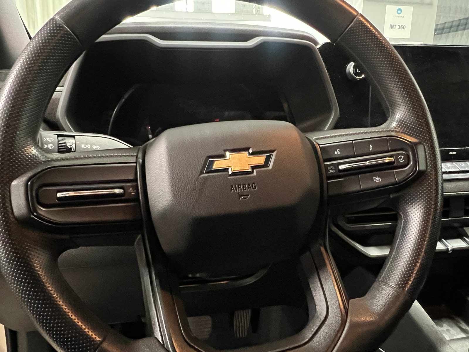 Thumbnail: 2023 Chevrolet Colorado - 5