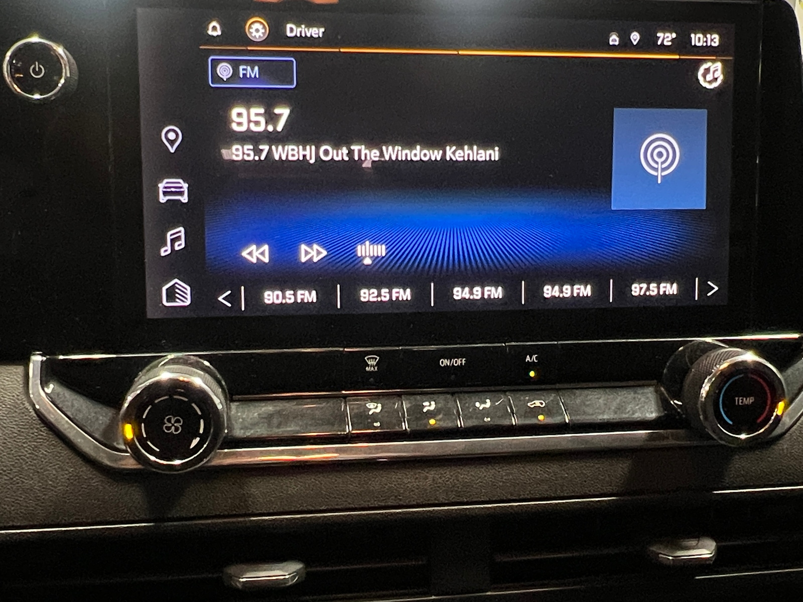 Thumbnail: 2023 Chevrolet Colorado - 4