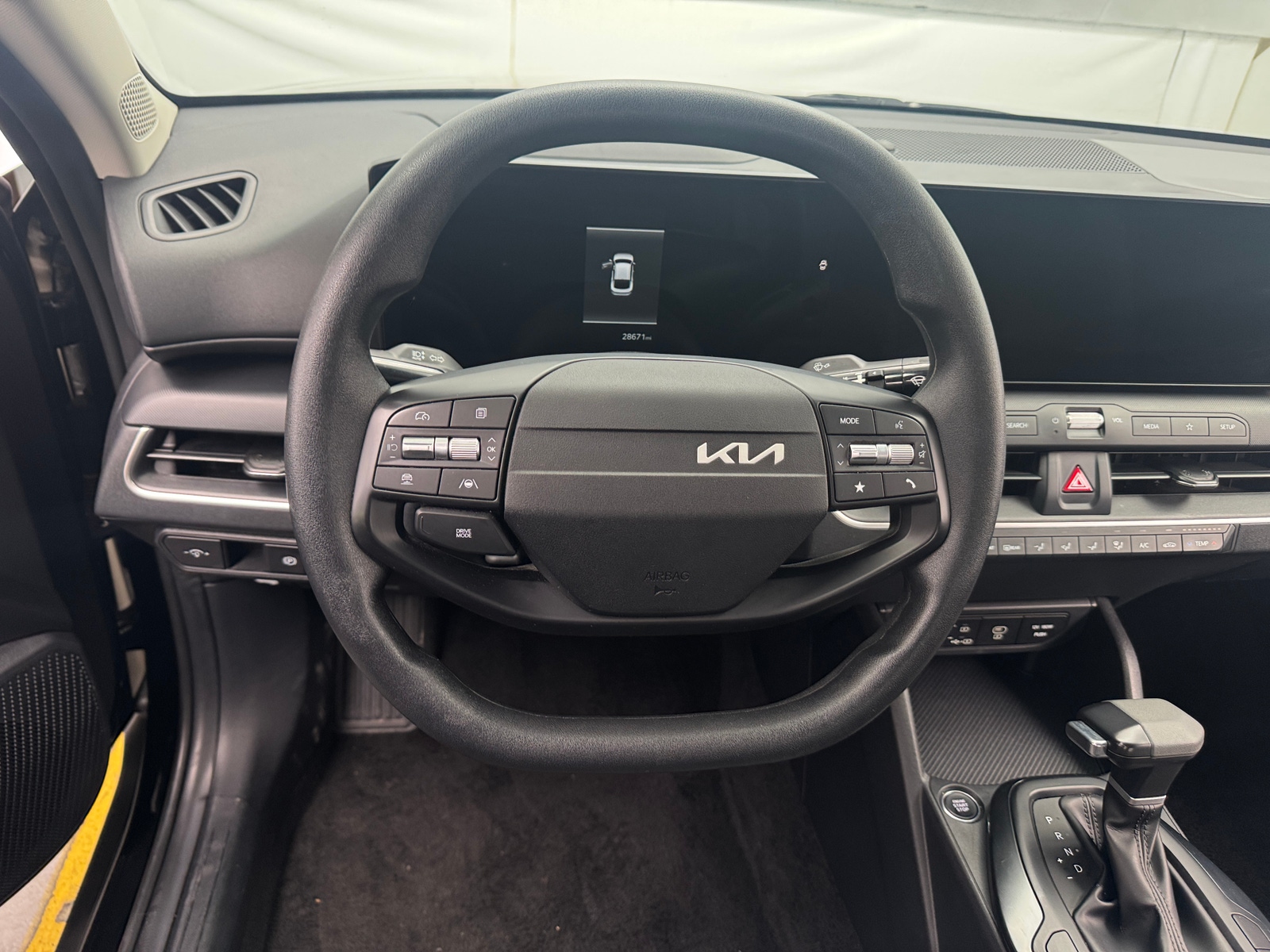 Thumbnail: 2025 Kia K4 - 5