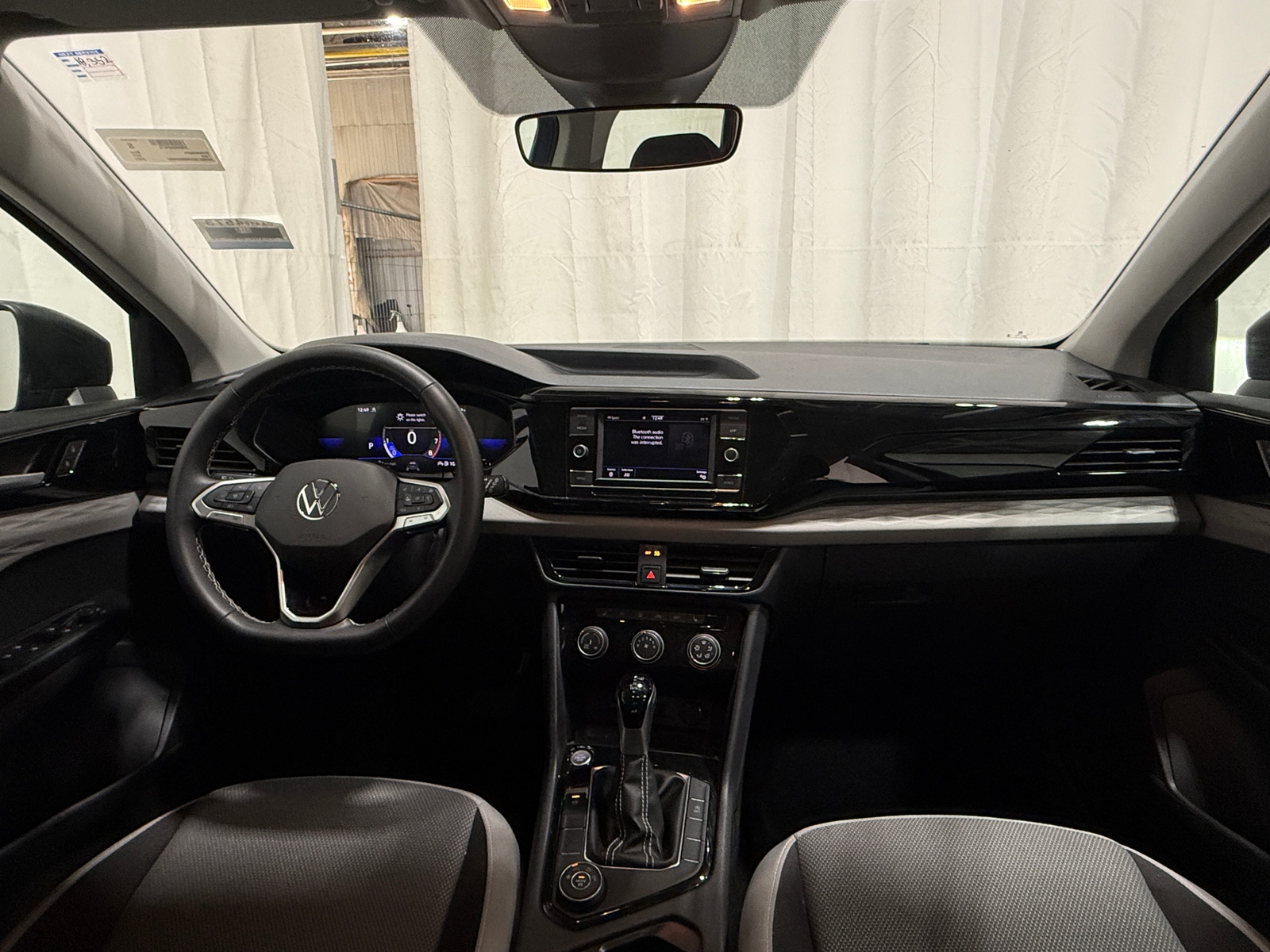 Thumbnail: 2024 Volkswagen Taos - 3