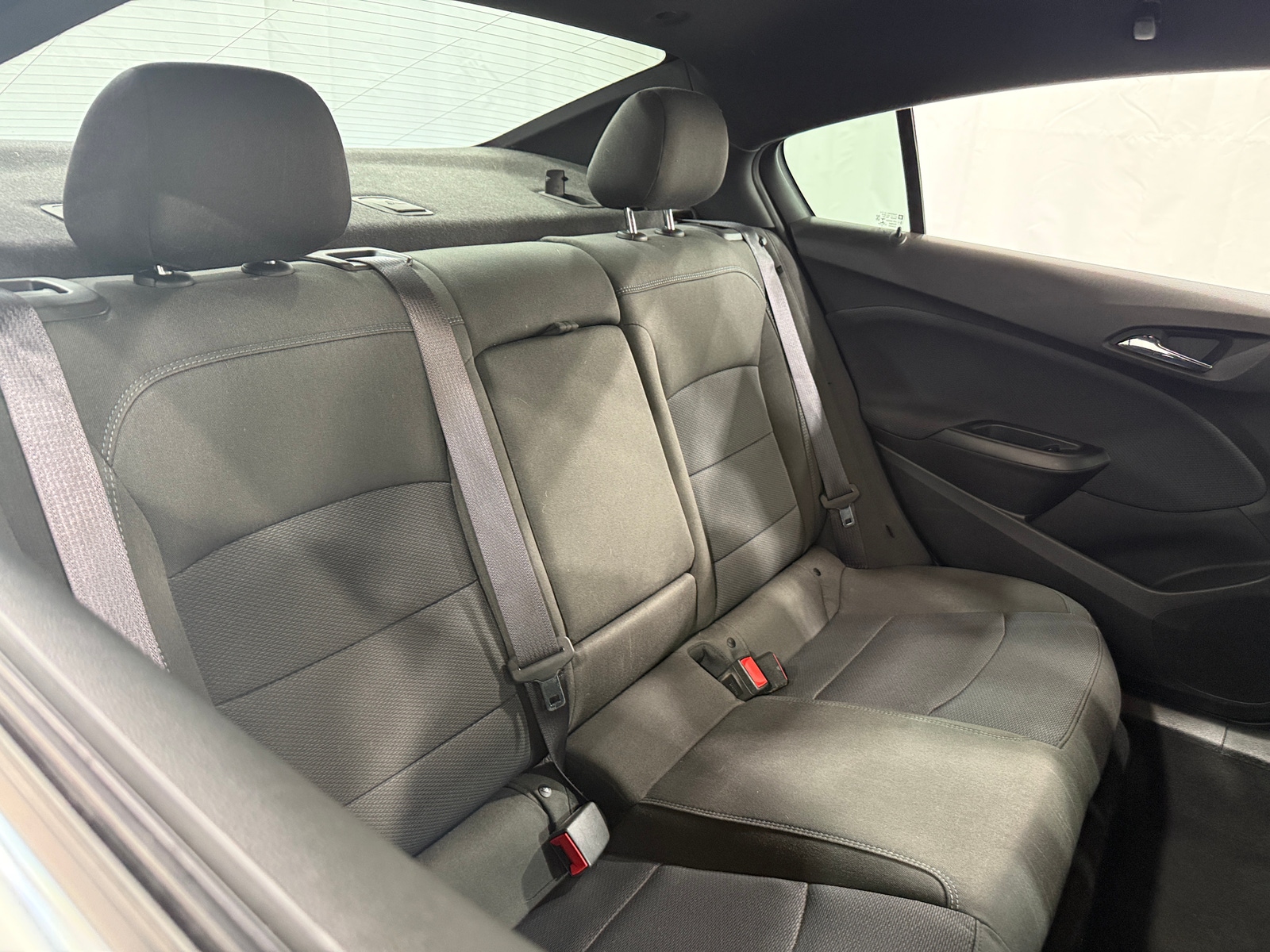 Thumbnail: 2017 Chevrolet Cruze - 6