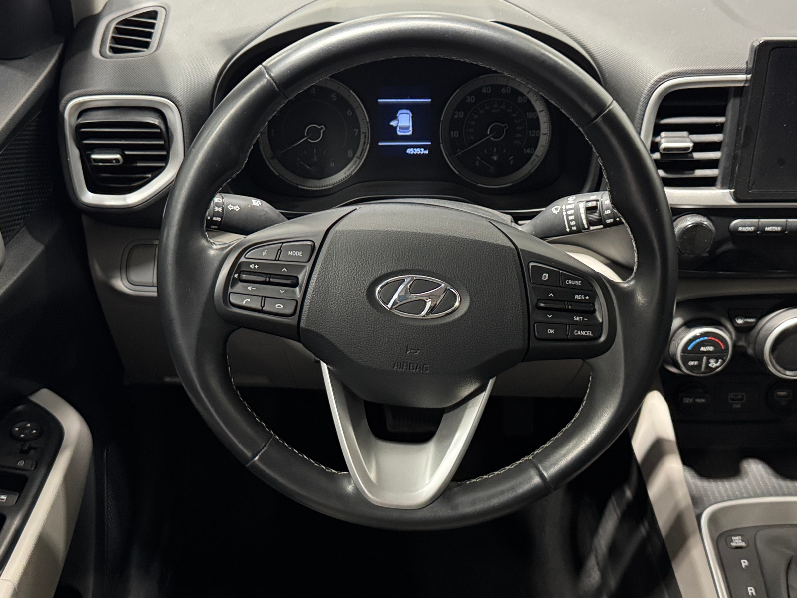 Thumbnail: 2021 Hyundai Venue - 5