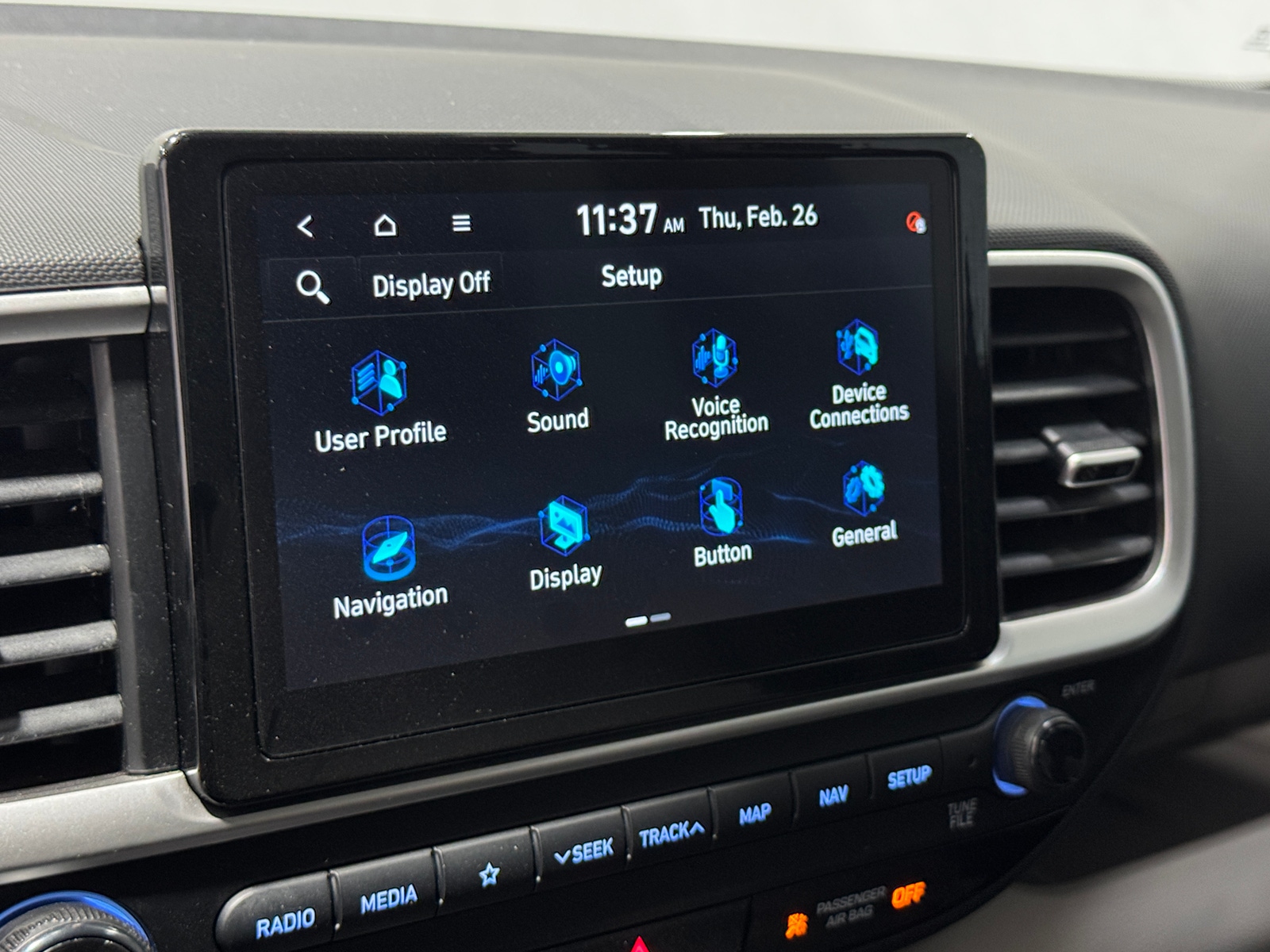 Thumbnail: 2021 Hyundai Venue - 4