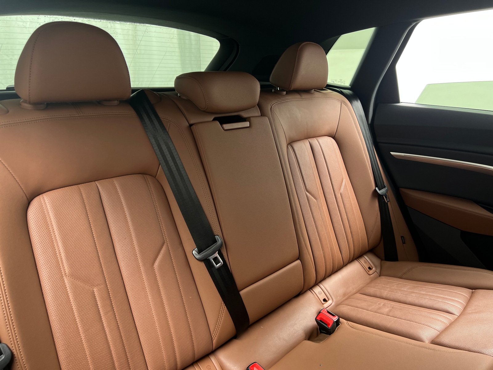 Thumbnail: 2021 Audi e-tron - 5