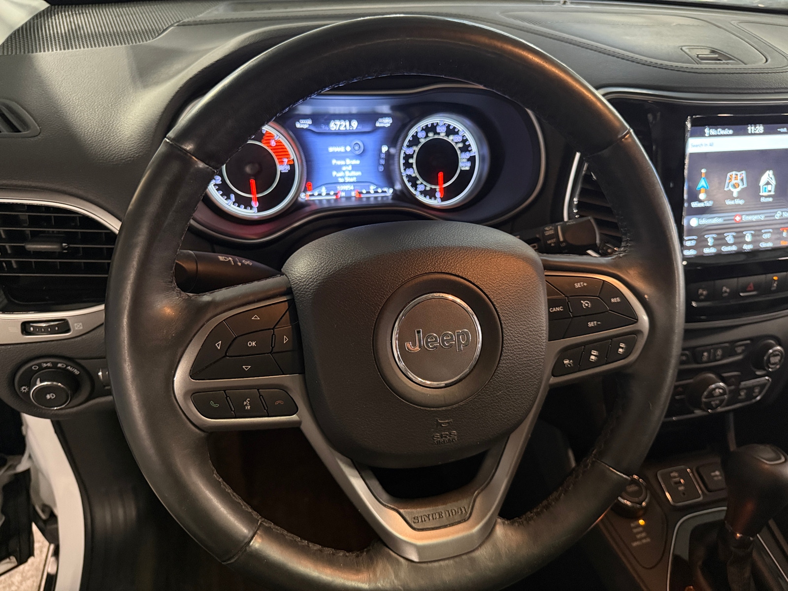 Thumbnail: 2019 Jeep Cherokee - 4