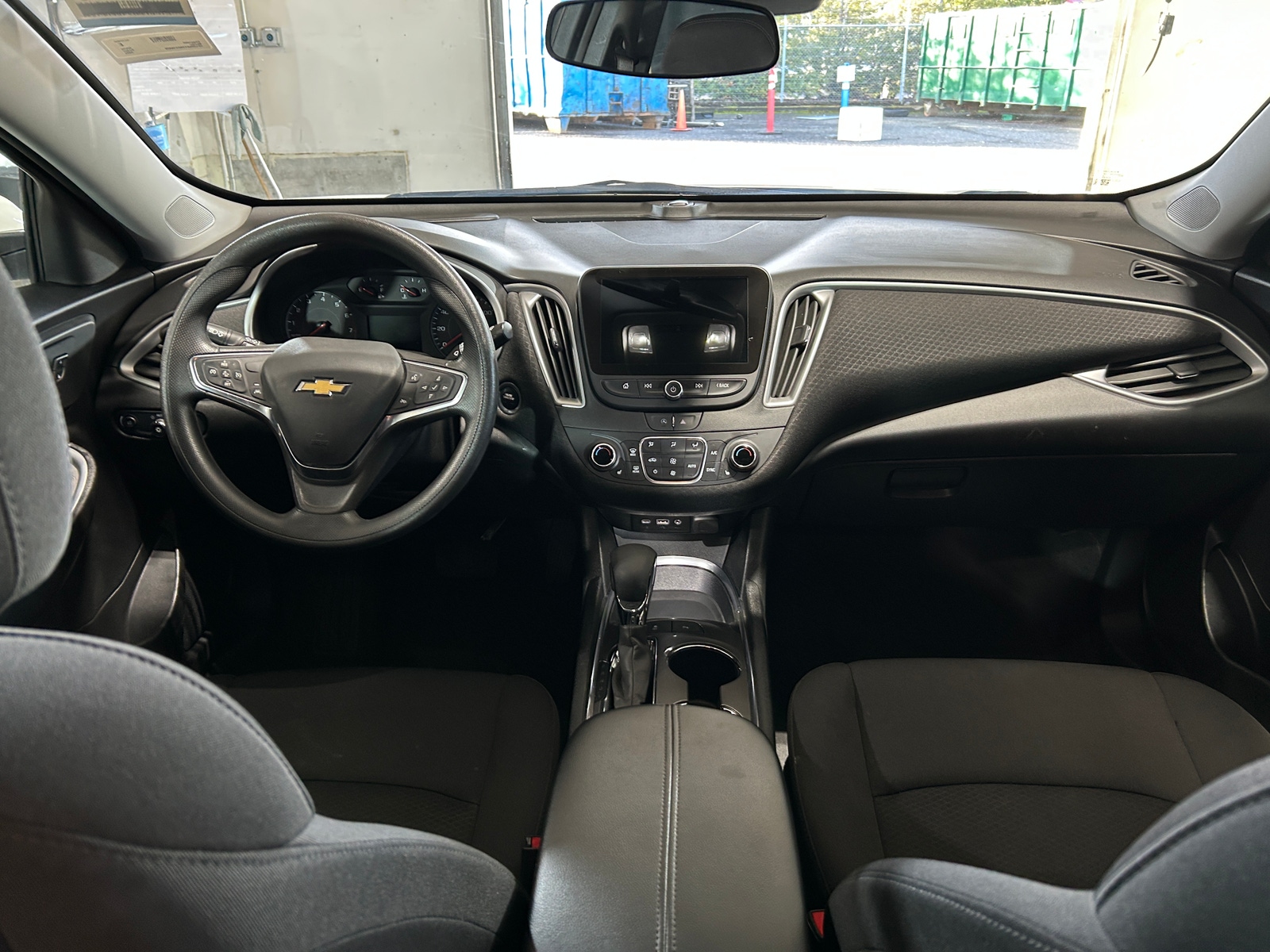 Thumbnail: 2024 Chevrolet Malibu - 3