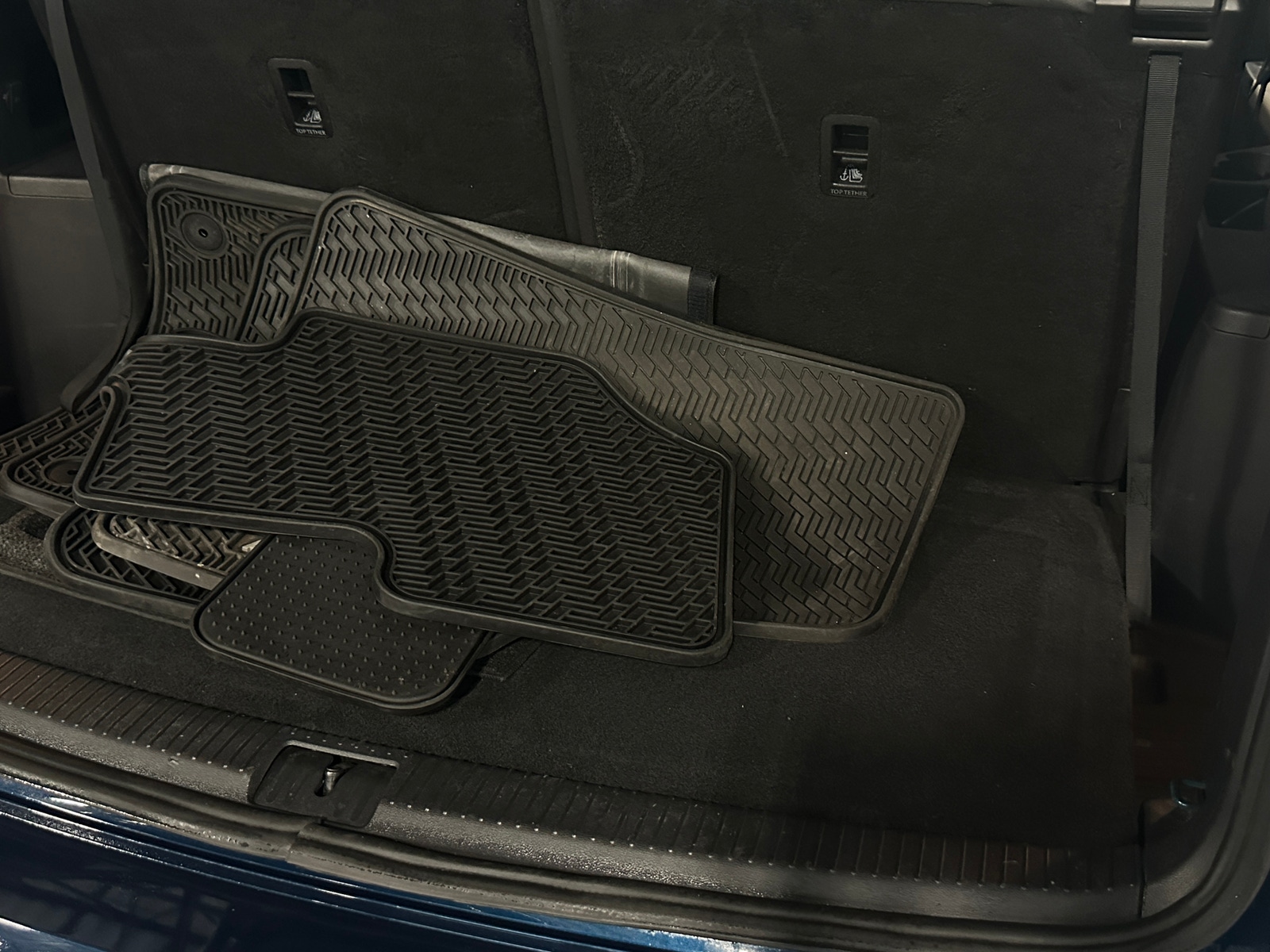 Thumbnail: 2022 Volkswagen Atlas - 6