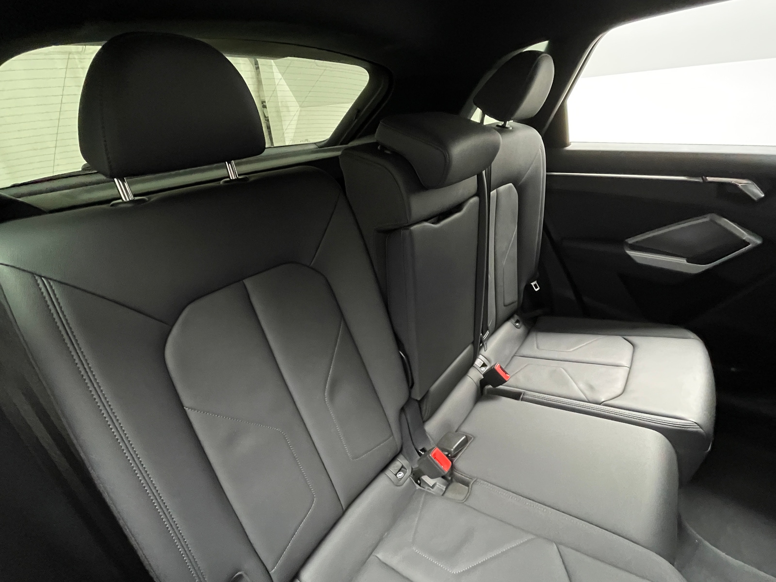 Thumbnail: 2021 Audi Q3 - 5