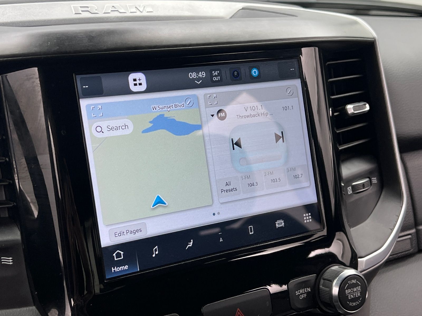 Thumbnail: 2022 RAM 1500 - 4