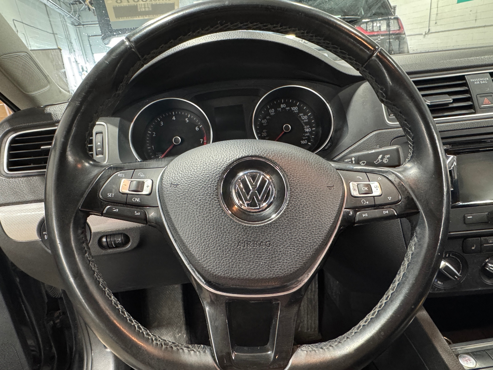 Thumbnail: 2015 Volkswagen Jetta - 5