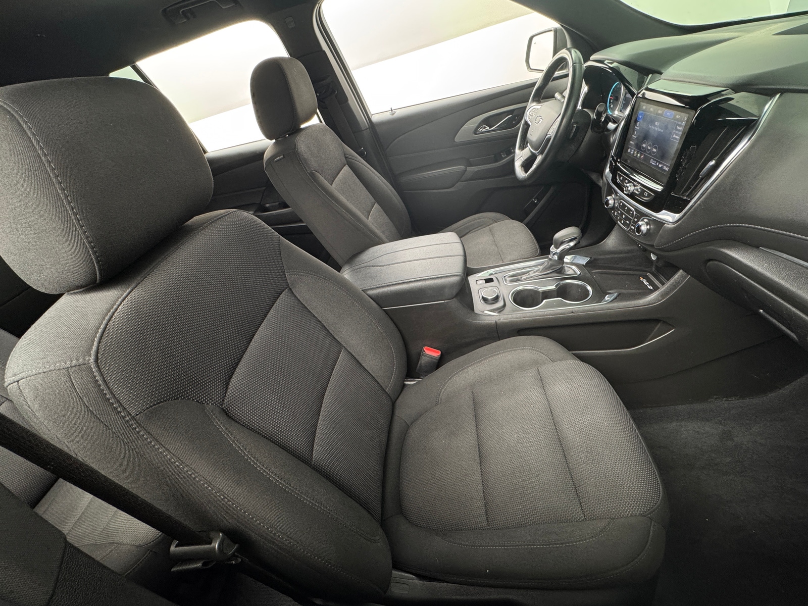 Thumbnail: 2023 Chevrolet Traverse - 2