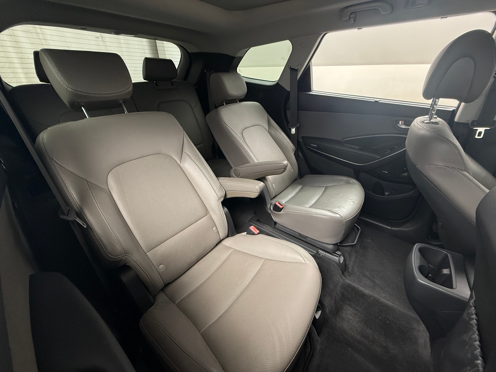 Thumbnail: 2018 Hyundai Santa Fe - 5