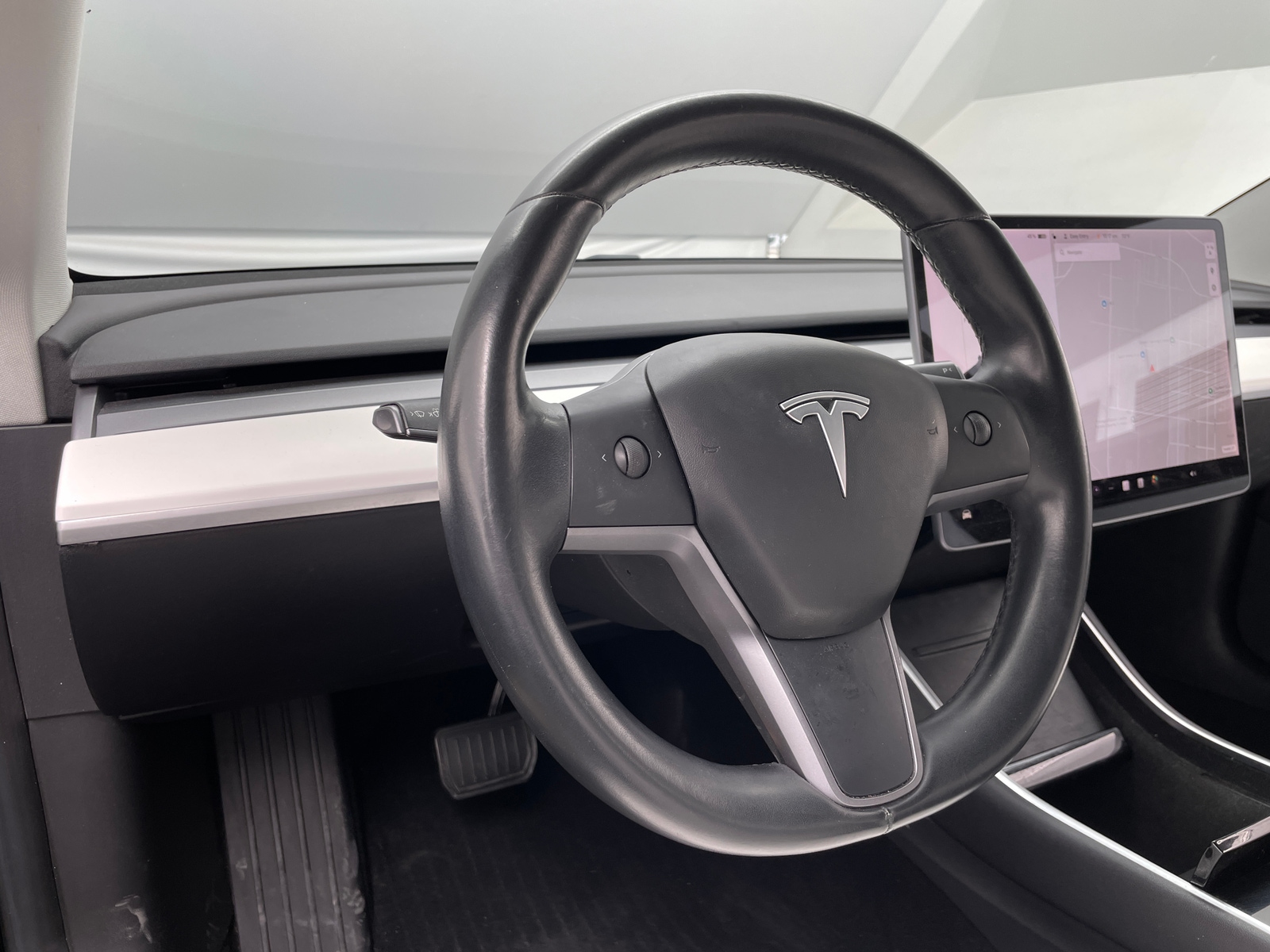 Thumbnail: 2019 Tesla Model 3 - 4