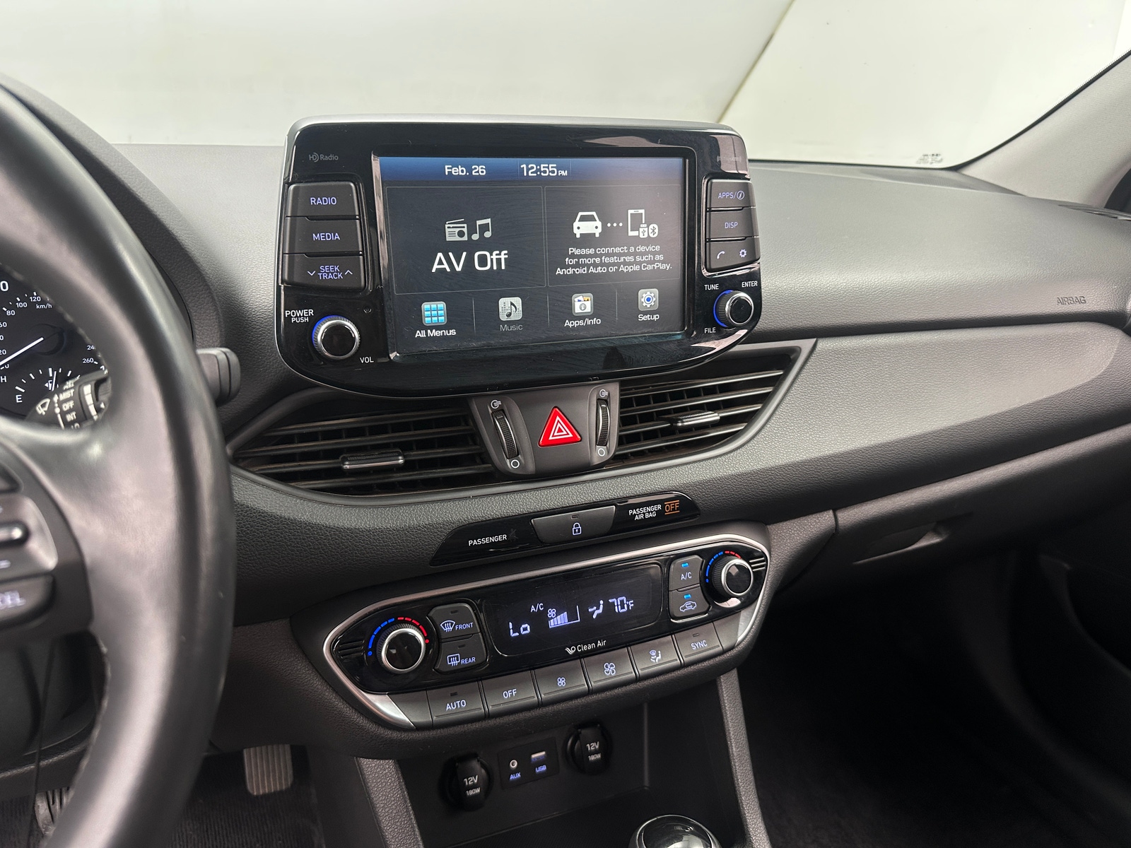 Thumbnail: 2019 Hyundai Elantra - 4