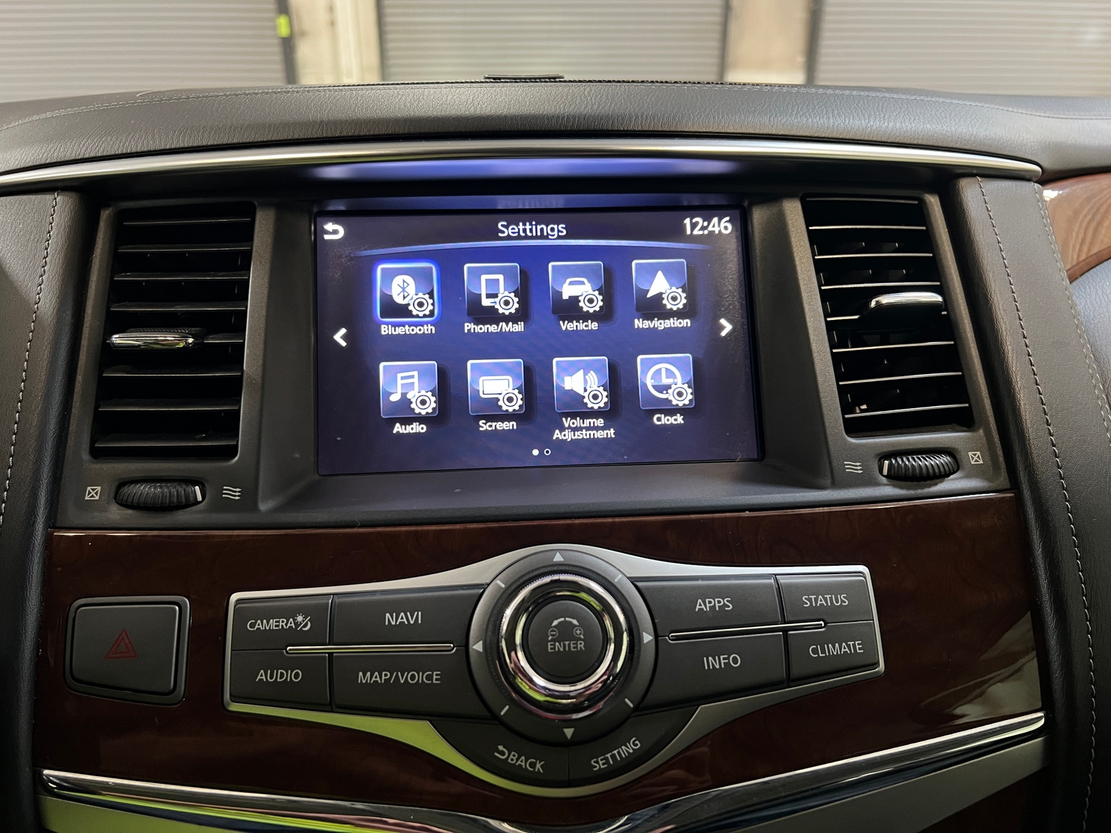 Thumbnail: 2018 INFINITI QX80 - 3