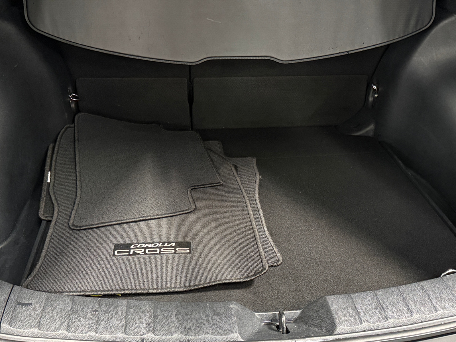 Thumbnail: 2024 Toyota Corolla Cross - 6